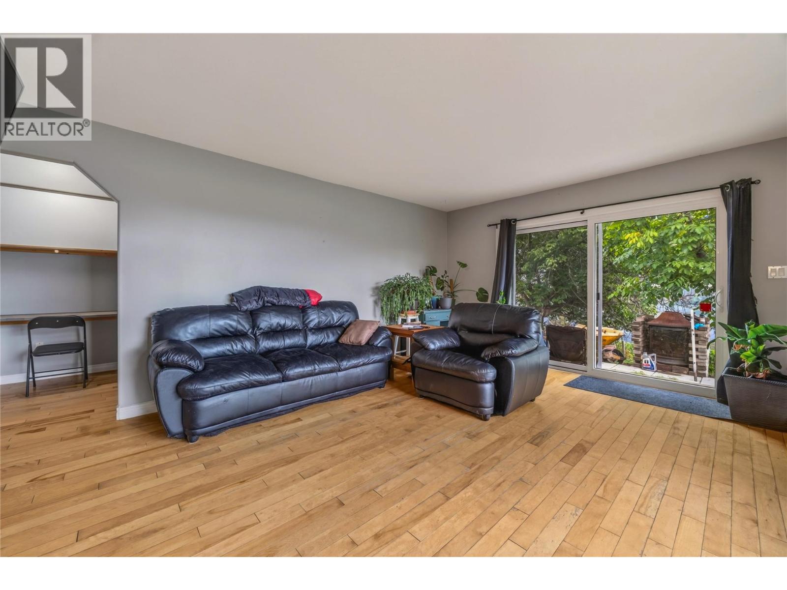 213 Tamarac Avenue, Kaleden, British Columbia  V0H 1K0 - Photo 13 - 10402063