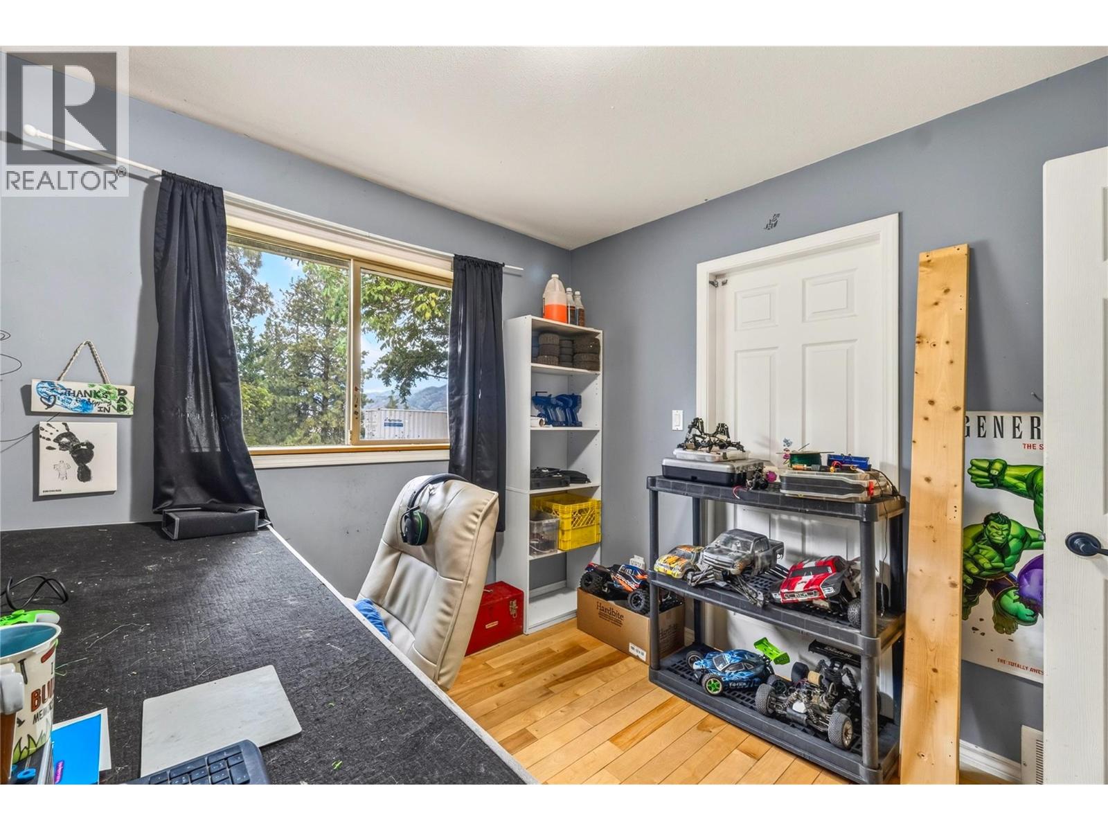 213 Tamarac Avenue, Kaleden, British Columbia  V0H 1K0 - Photo 26 - 10402063