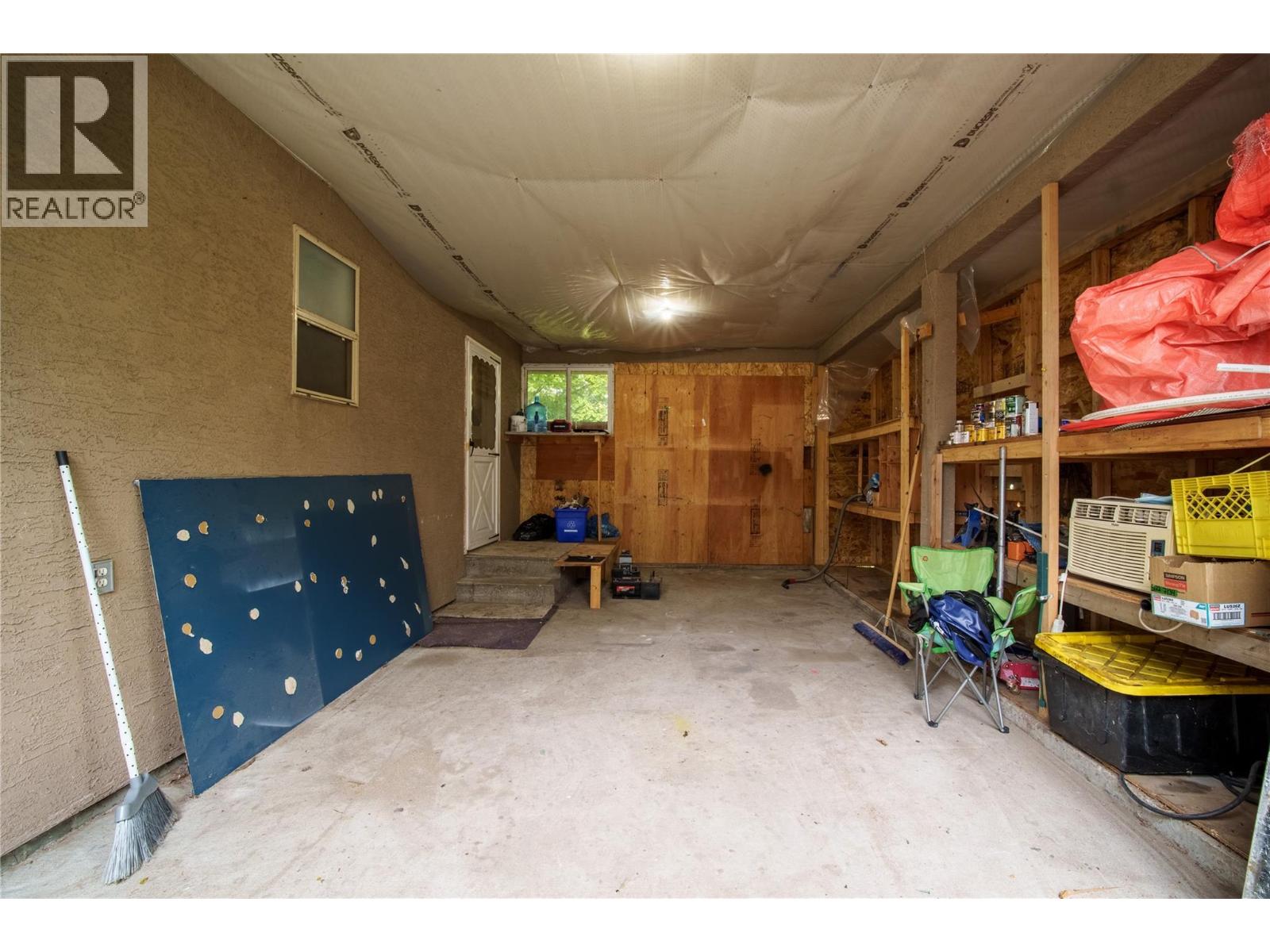 213 Tamarac Avenue, Kaleden, British Columbia  V0H 1K0 - Photo 32 - 10402063