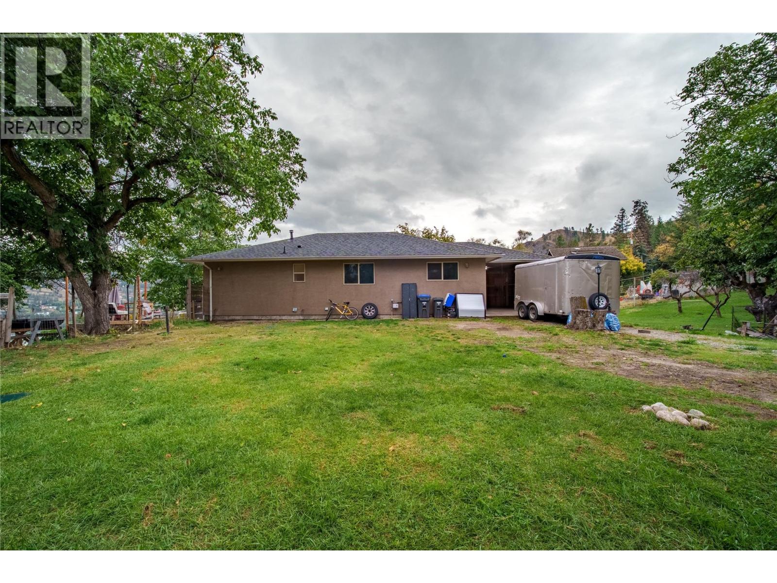 213 Tamarac Avenue, Kaleden, British Columbia  V0H 1K0 - Photo 35 - 10402063