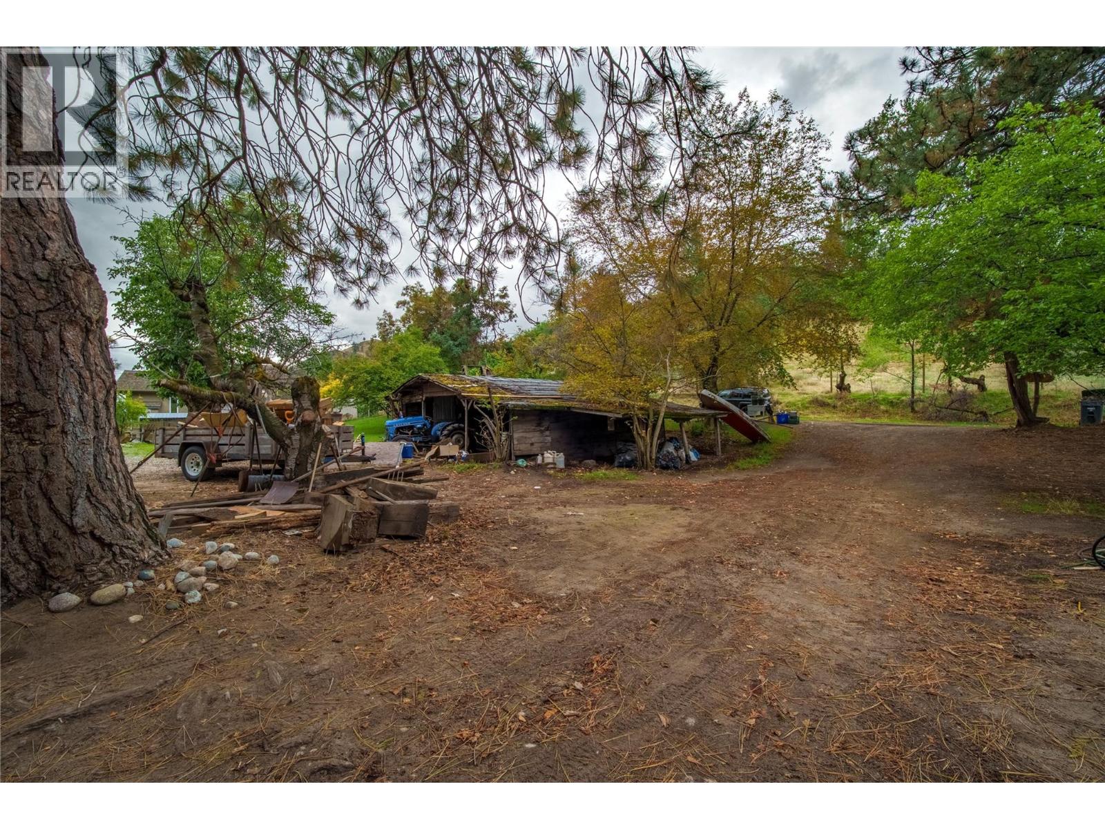 213 Tamarac Avenue, Kaleden, British Columbia  V0H 1K0 - Photo 38 - 10402063