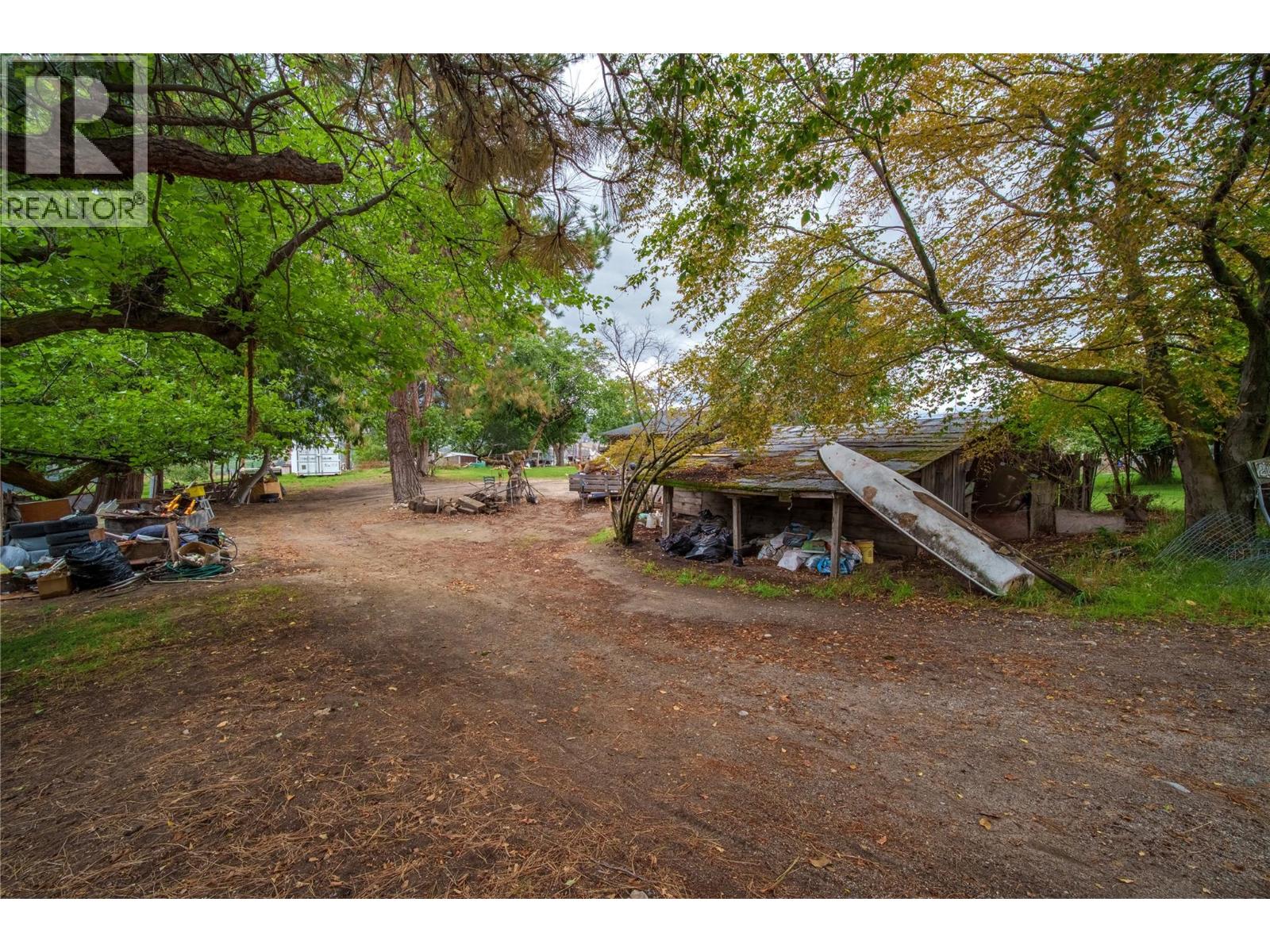 213 Tamarac Avenue, Kaleden, British Columbia  V0H 1K0 - Photo 40 - 10402063