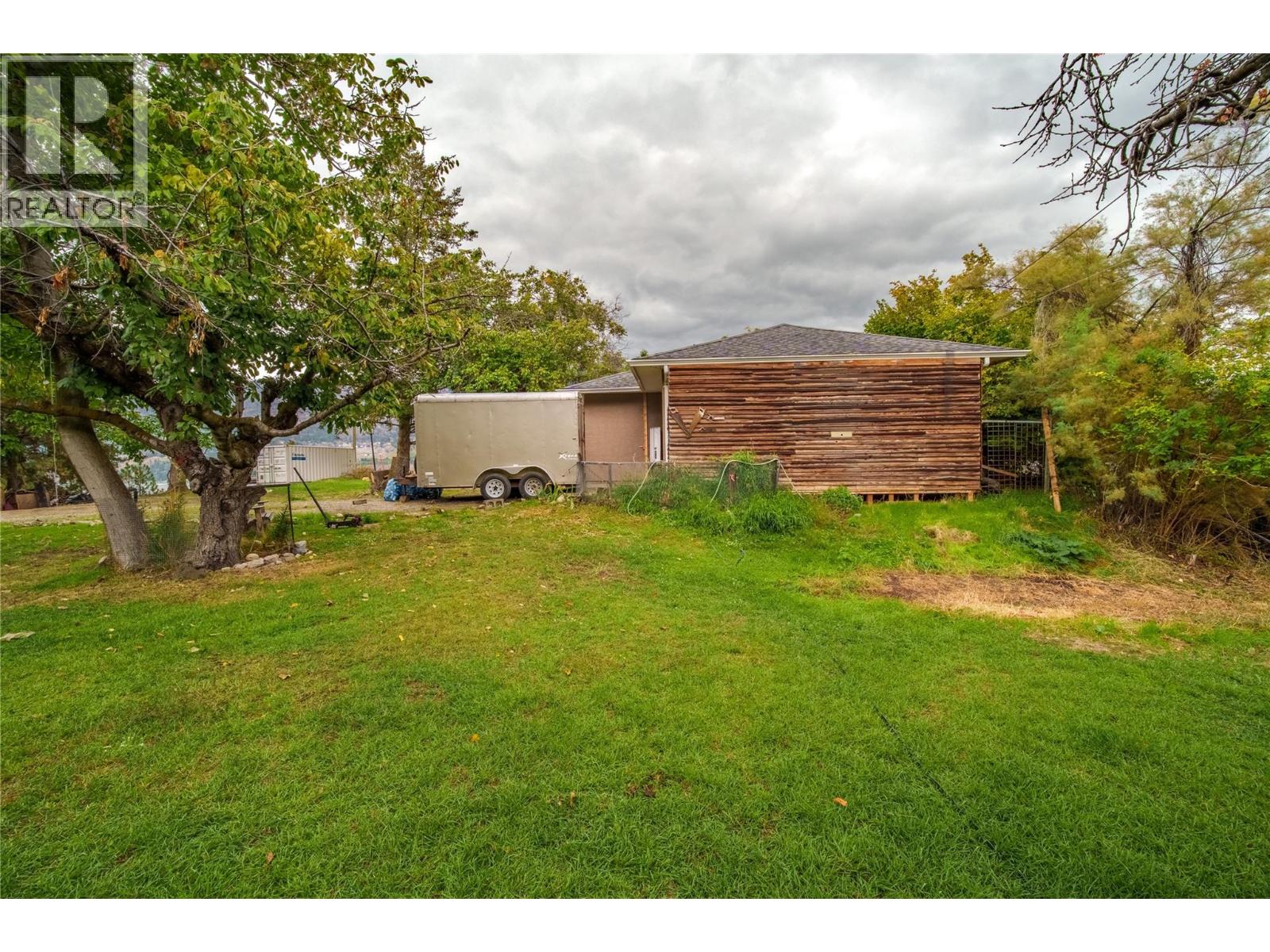 213 Tamarac Avenue, Kaleden, British Columbia  V0H 1K0 - Photo 44 - 10402063