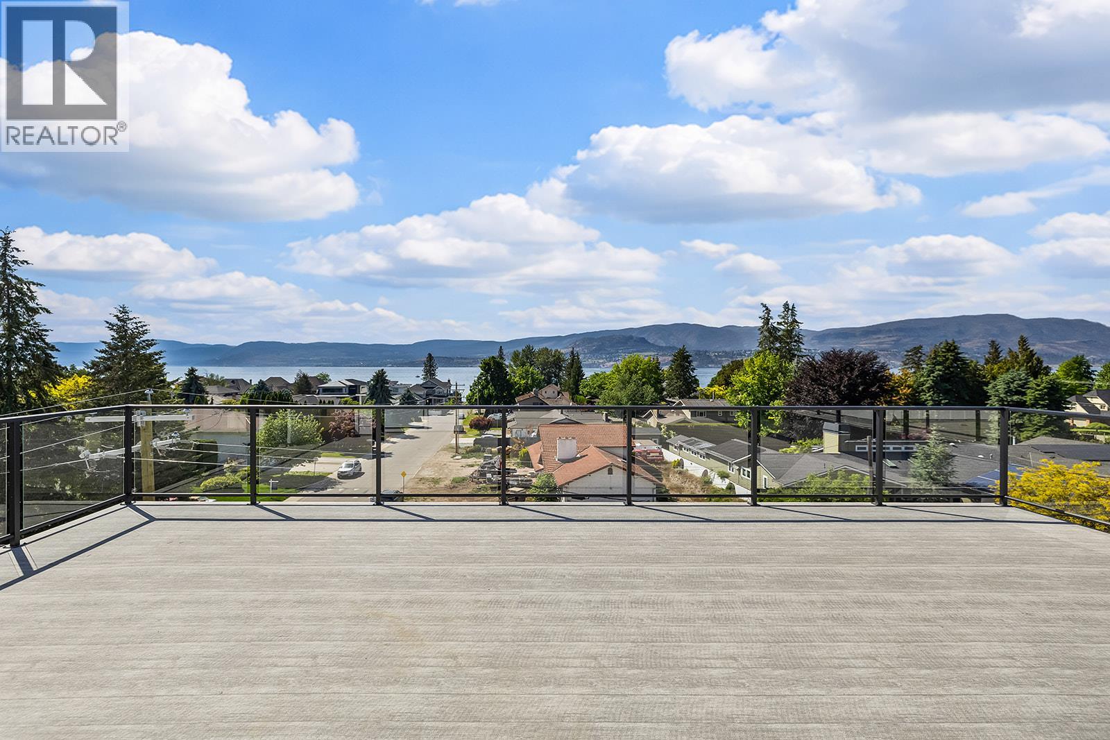 4499 Walker Road, Kelowna, British Columbia  V1W 1G8 - Photo 30 - 10402029