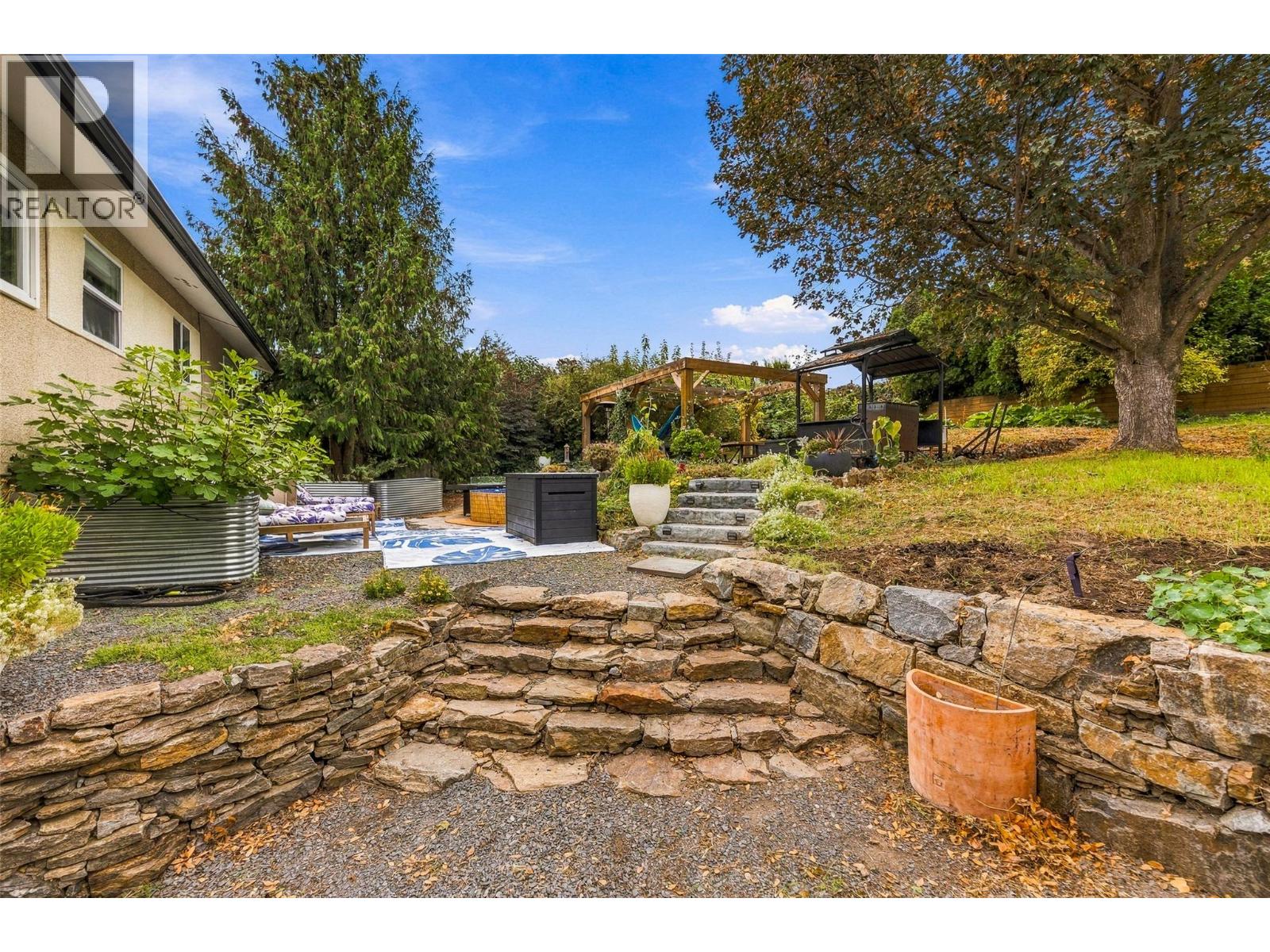 2350 Thacker Drive, West Kelowna, British Columbia  V1Z 1V8 - Photo 28 - 10401263