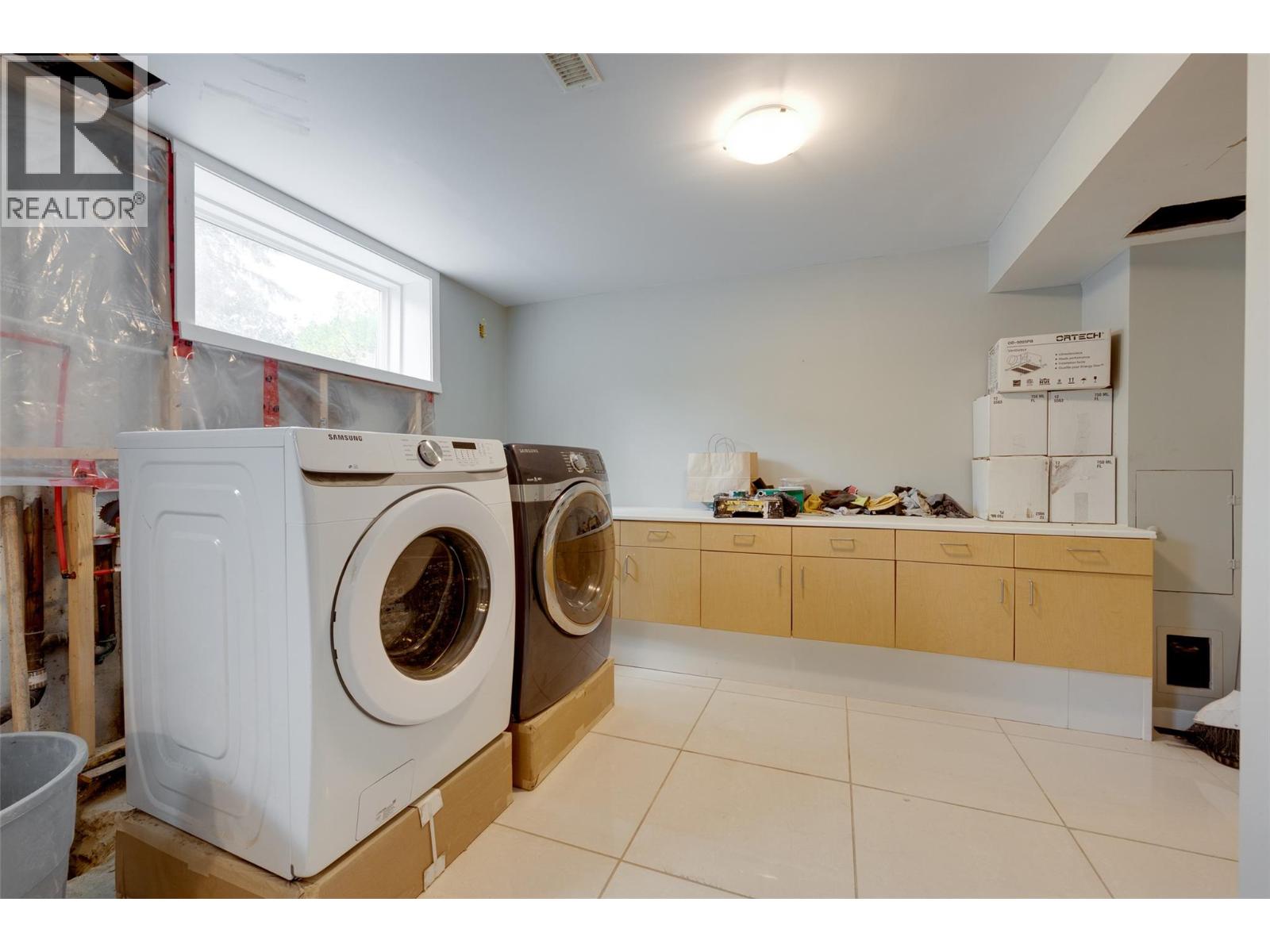 2350 Thacker Drive, West Kelowna, British Columbia  V1Z 1V8 - Photo 45 - 10401263