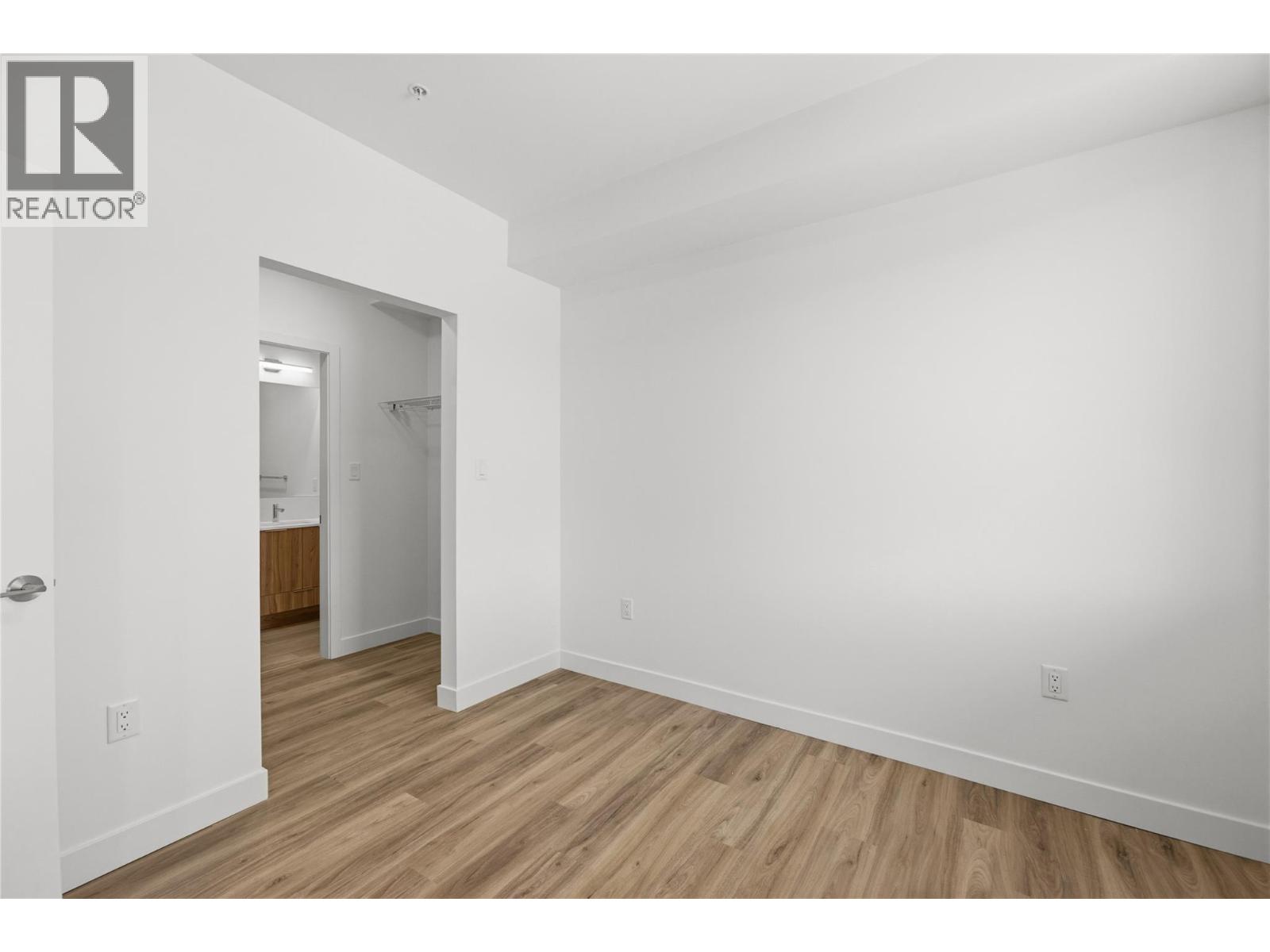 270 Riverside Drive Unit# 415, Penticton, British Columbia  V2A 5Y5 - Photo 10 - 10401971
