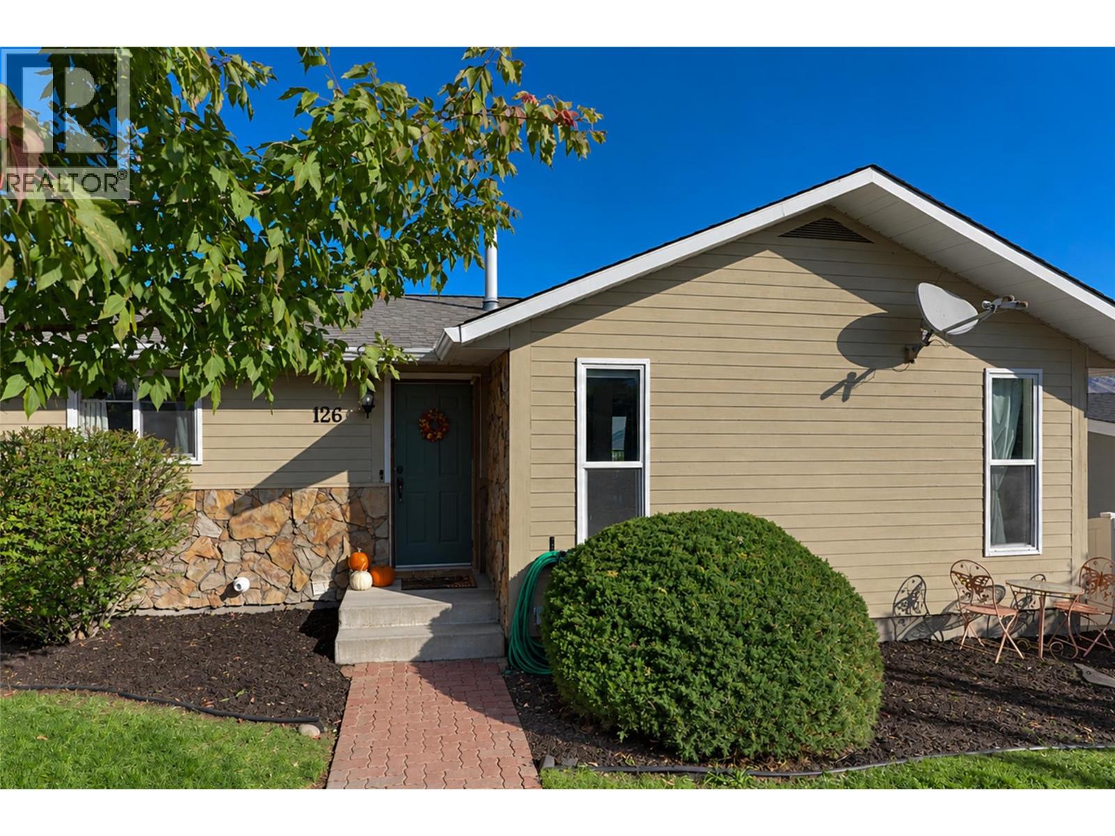 126 Bestwick Drive, Kamloops, British Columbia  V2C 1M7 - Photo 1 - 10401937