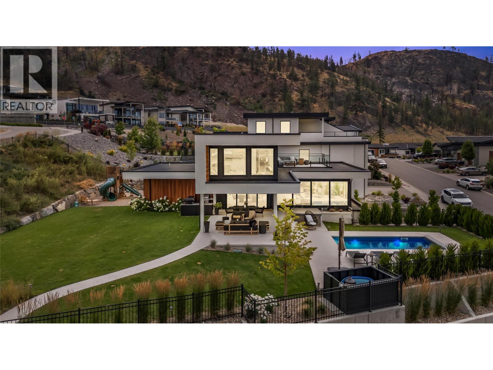 9783 Centrestone Drive, Lake Country, British Columbia  V4V 0A5 - Photo 4 - 10402198