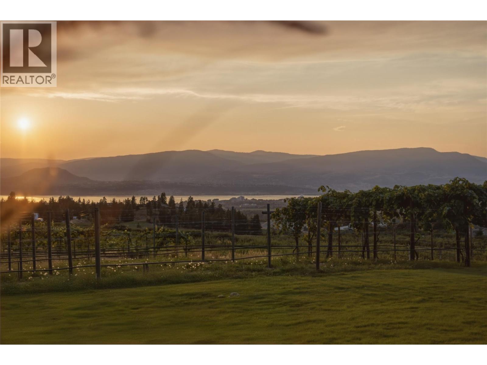 2550 Grantham Road, Kelowna, British Columbia  V1W 4B7 - Photo 90 - 10402162