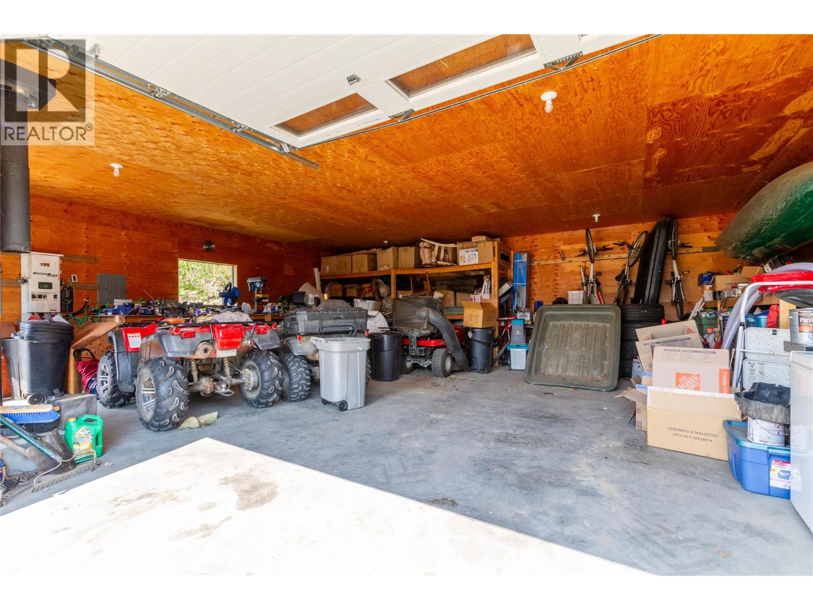 27 Pine Road, Cherryville, British Columbia  V0E 2G3 - Photo 49 - 10401415