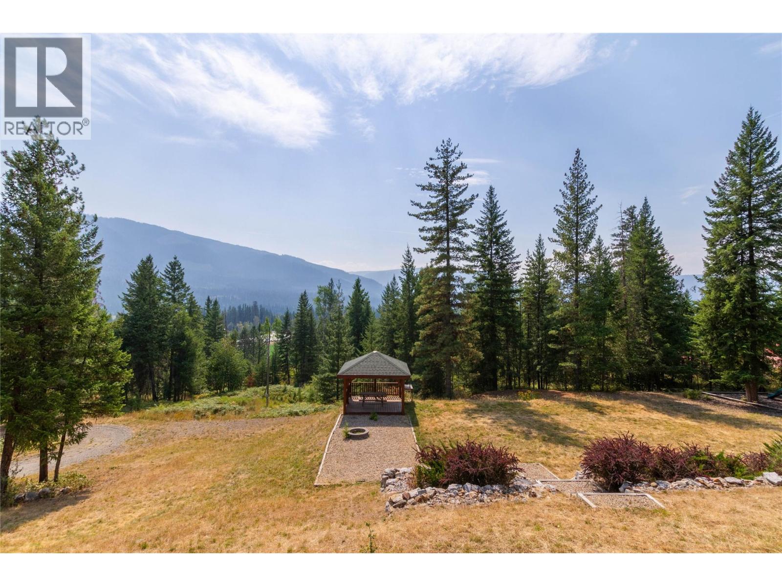 27 Pine Road, Cherryville, British Columbia  V0E 2G3 - Photo 57 - 10401415