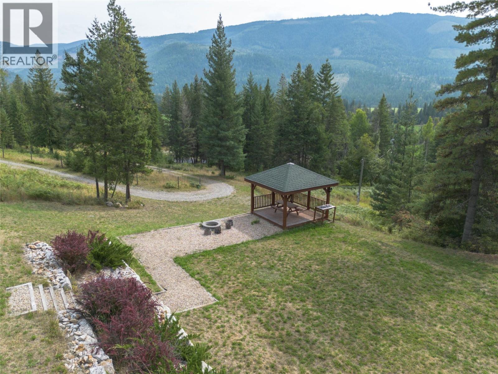 27 Pine Road, Cherryville, British Columbia  V0E 2G3 - Photo 58 - 10401415