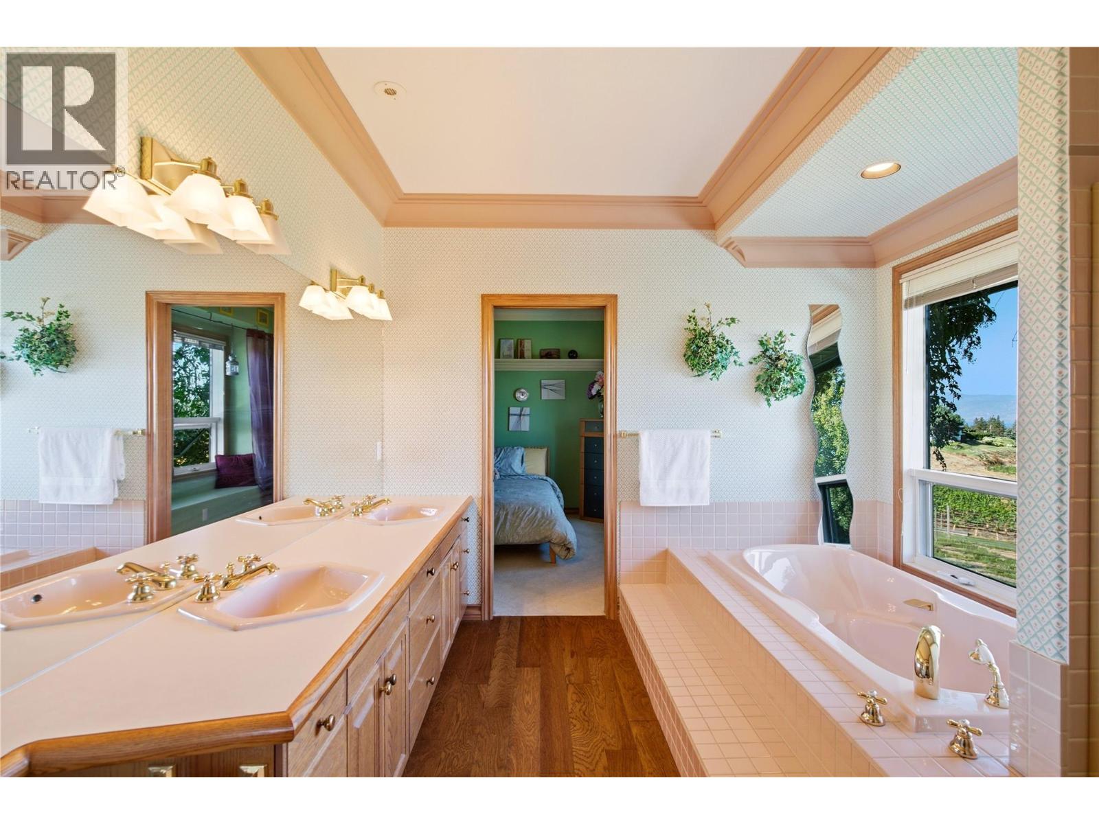 2550 Grantham Road, Kelowna, British Columbia  V1W 4B7 - Photo 57 - 10399235