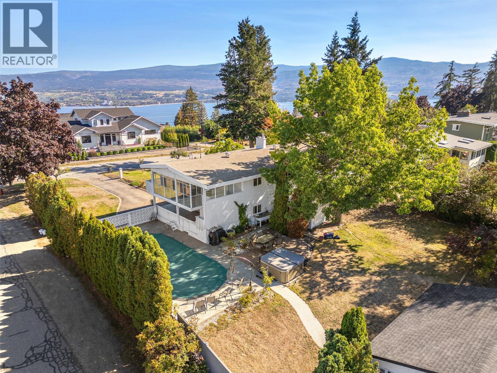 2618 Thacker Drive, West Kelowna, British Columbia  V1Z 1W3 - Photo 64 - 10401393