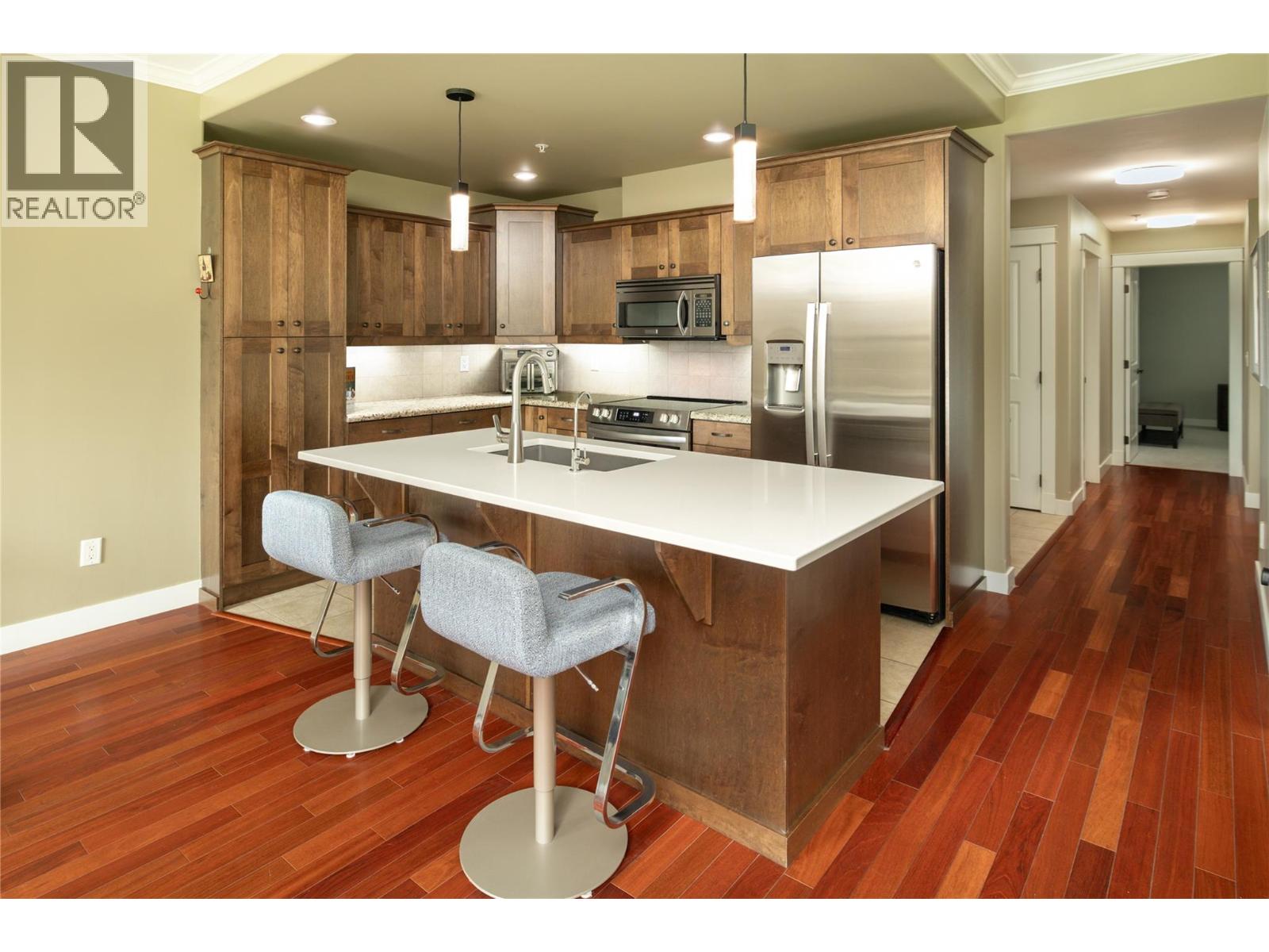 2470 Tuscany Drive Unit# 207, West Kelowna, British Columbia  V4T 3G8 - Photo 3 - 10402088