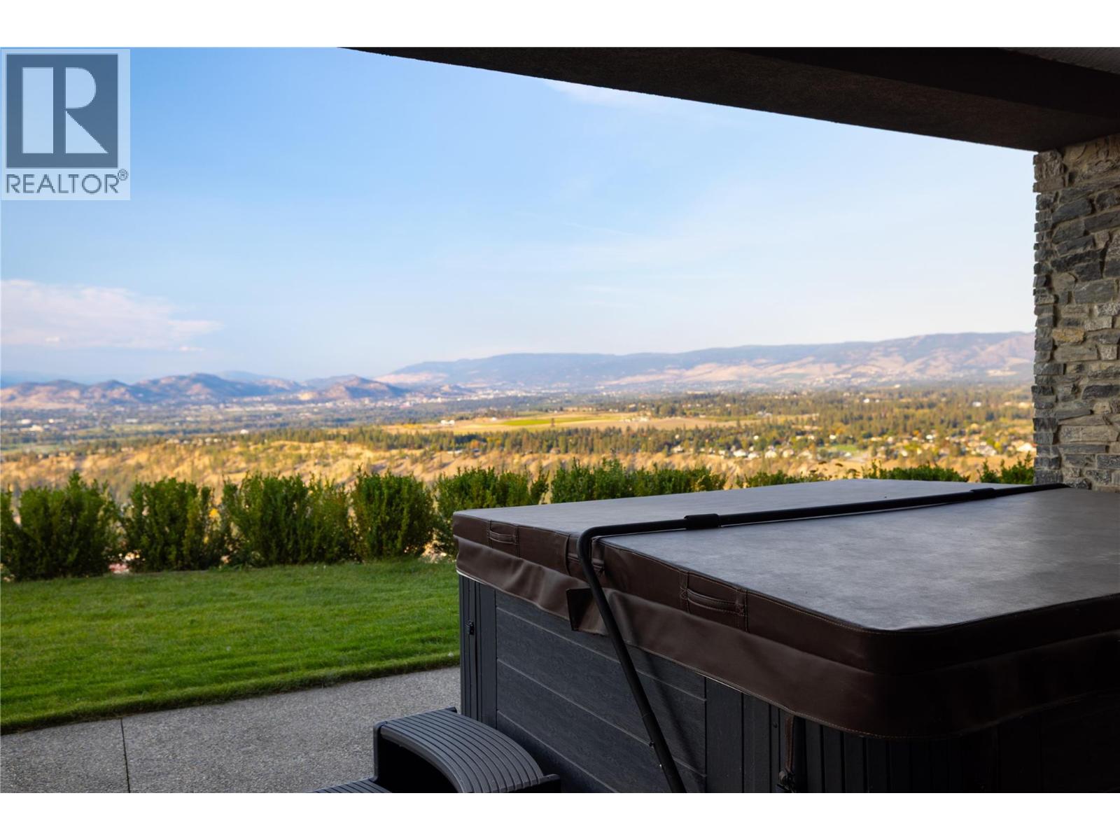 1010 Lamont Court, Kelowna, British Columbia  V1W 5J1 - Photo 39 - 10401953