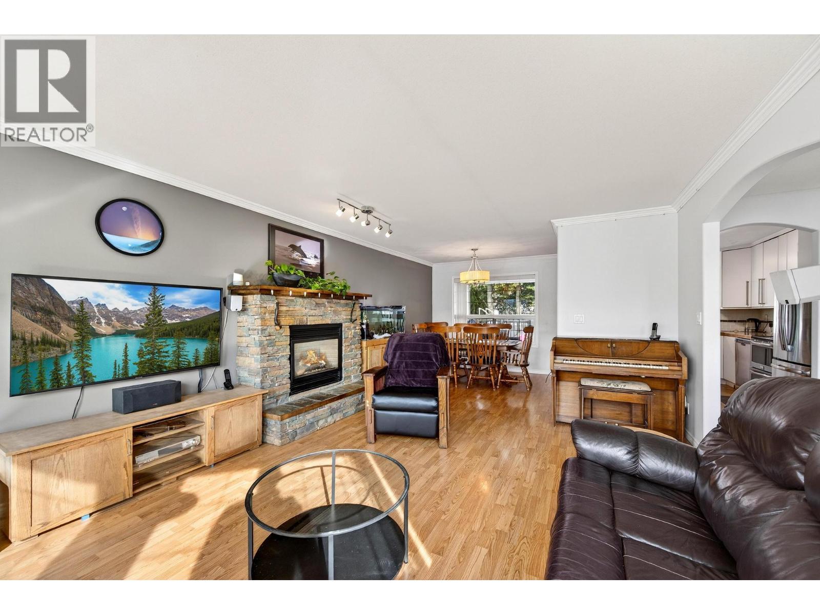 1505 Cedar Street, Golden, British Columbia  V0A 1H6 - Photo 16 - 10402236