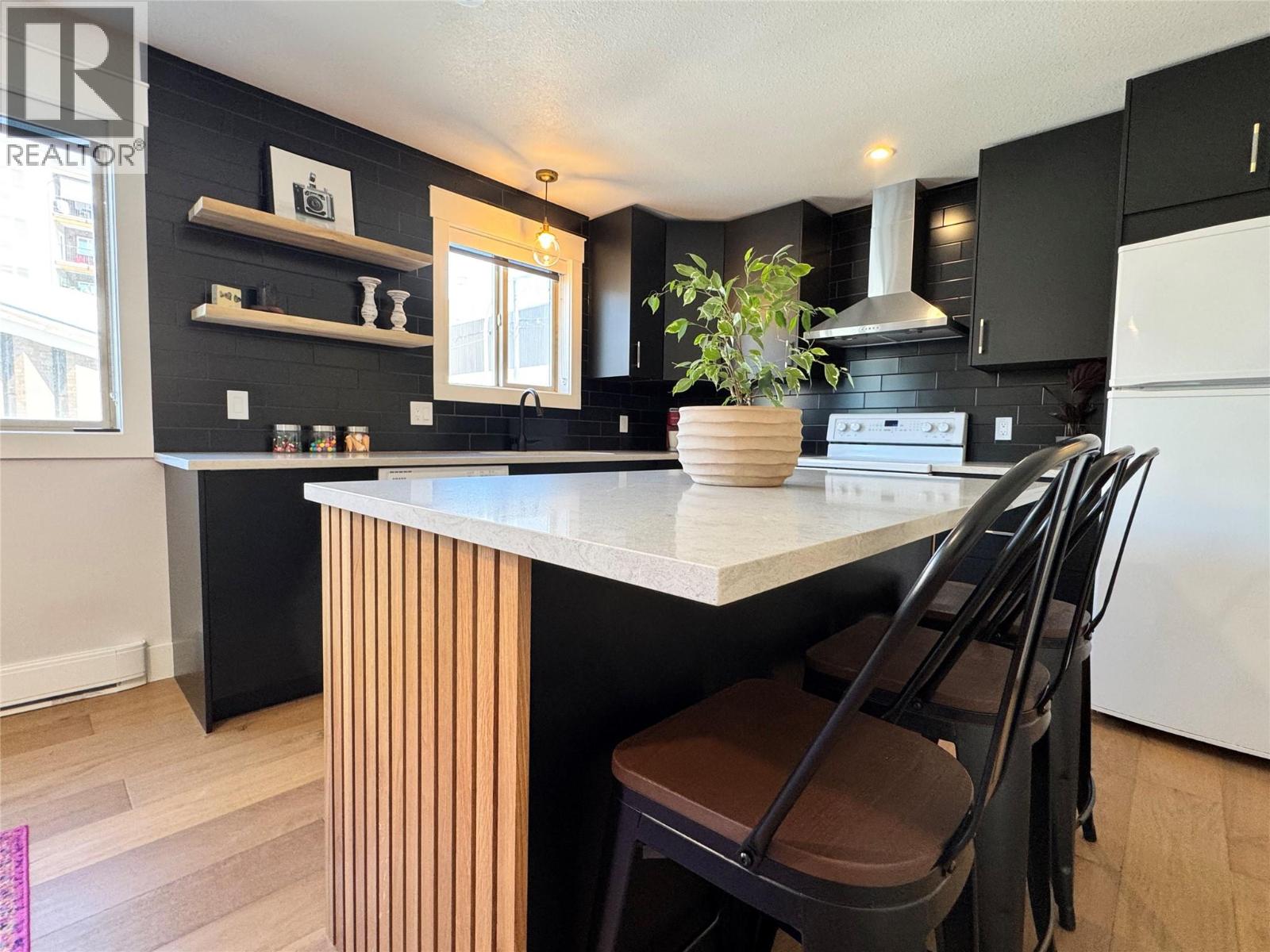 430 4th Avenue Unit# 5, Kamloops, British Columbia  V2C 3P3 - Photo 1 - 10402126