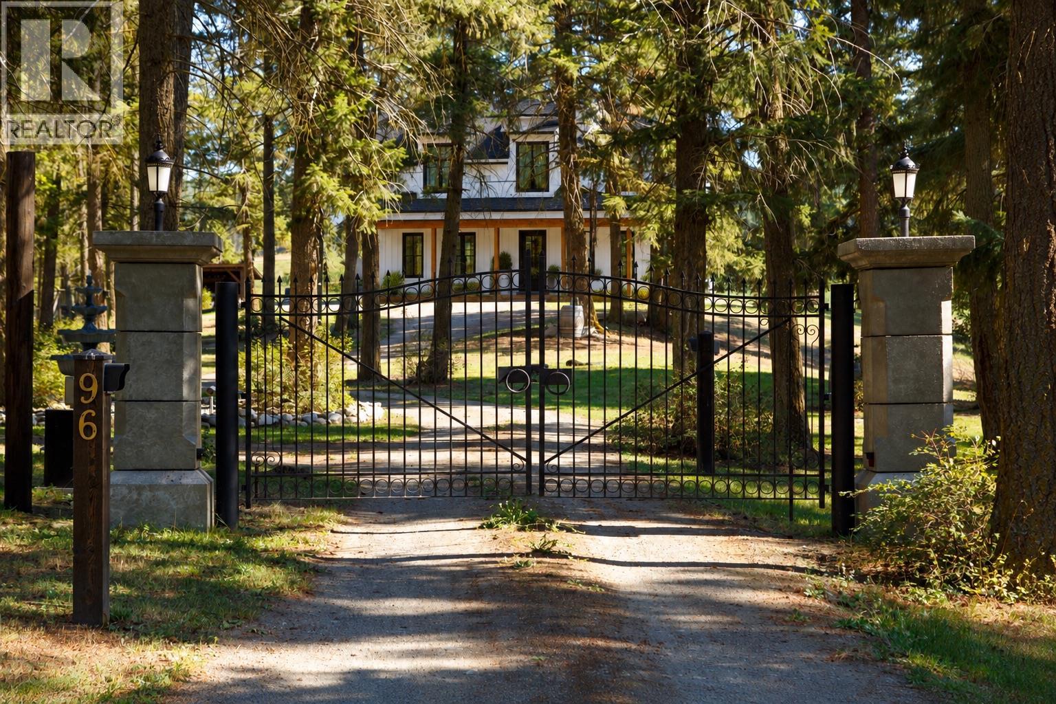 96 Bloom Road, Lumby, British Columbia  V0E 2G7 - Photo 21 - 10402244