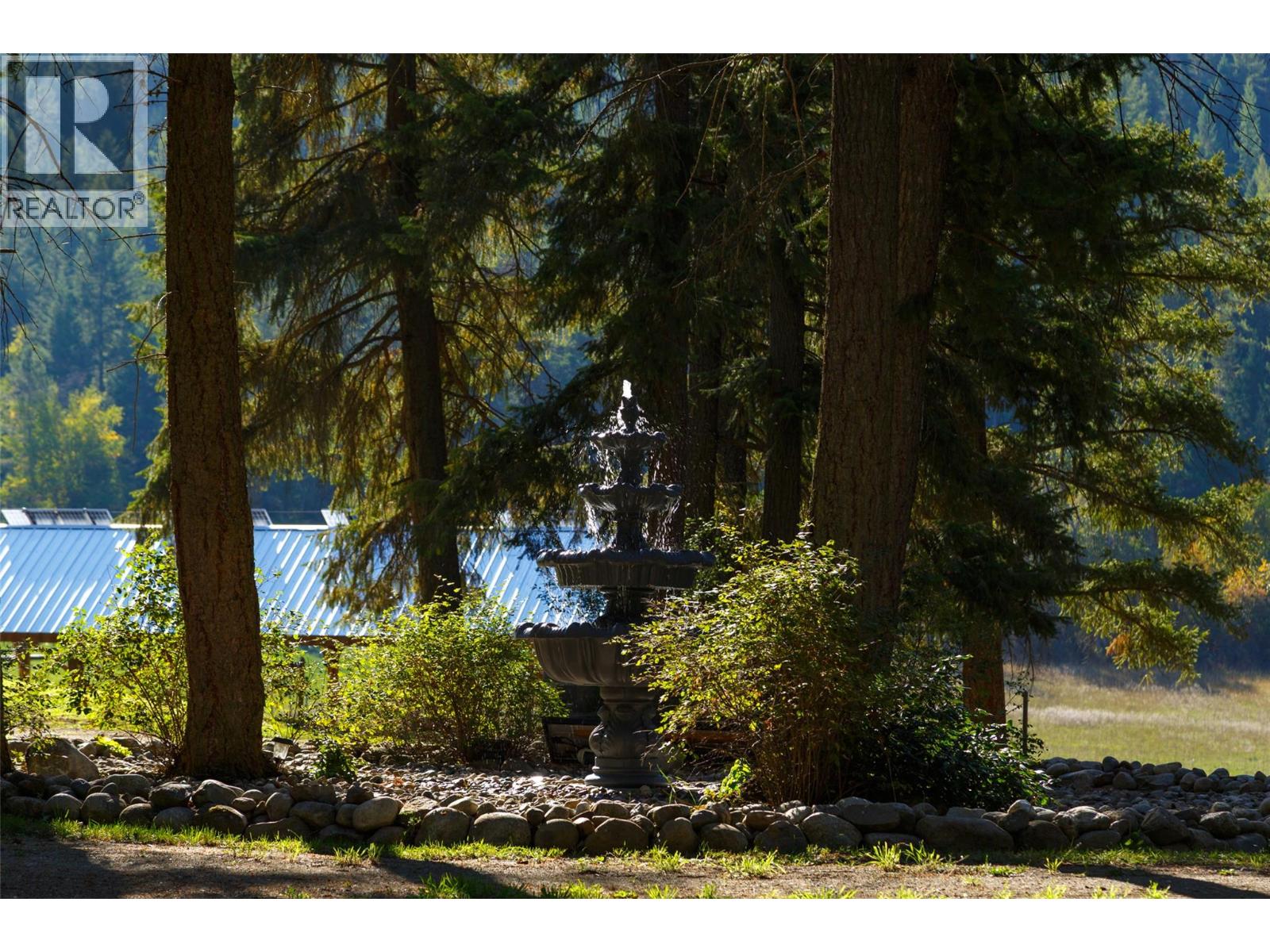 96 Bloom Road, Lumby, British Columbia  V0E 2G7 - Photo 23 - 10402244
