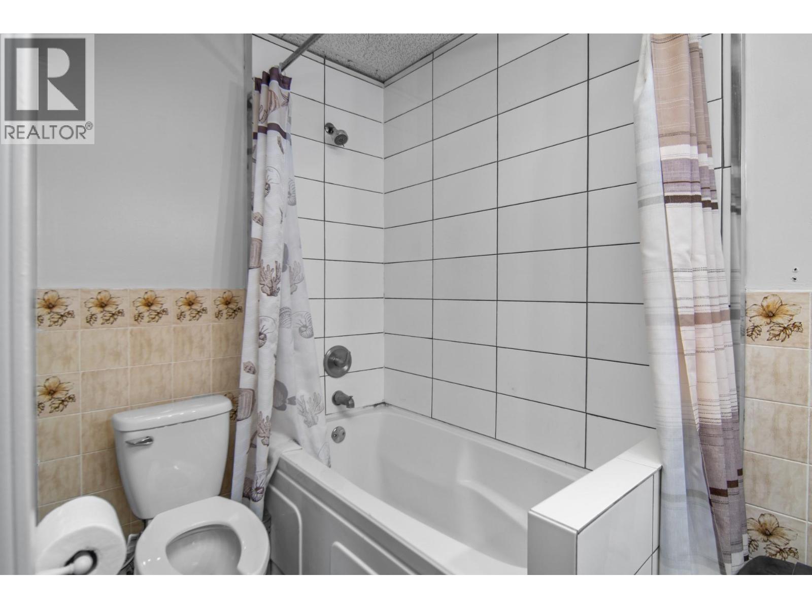 1970 Quilchena Avenue Unit# A, Merritt, British Columbia  V1K 1B8 - Photo 18 - 10402249