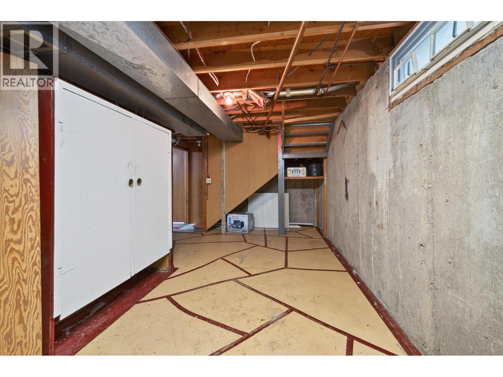 1020 Southill Street, Kamloops, British Columbia  V2B 5M3 - Photo 18 - 10402226