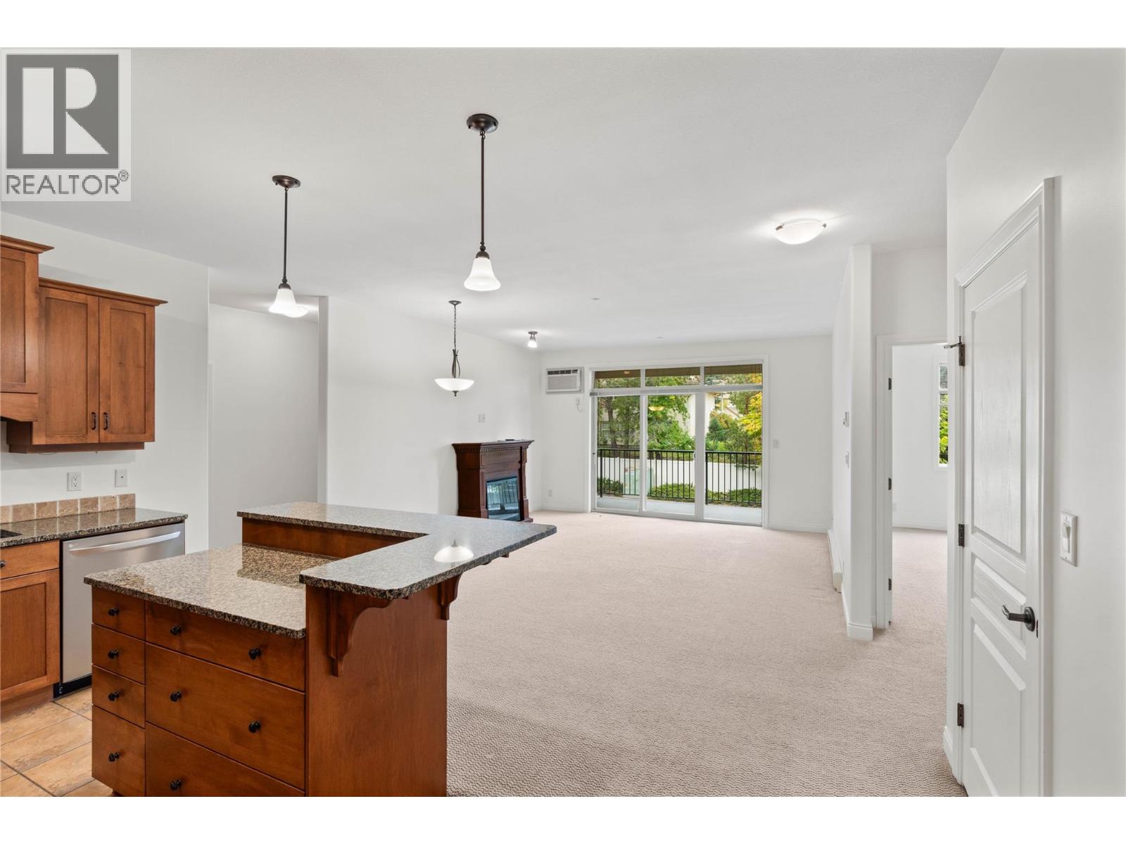 1390 Hillside Drive Unit# 207, Kamloops, British Columbia  V2E 0A6 - Photo 13 - 10401593