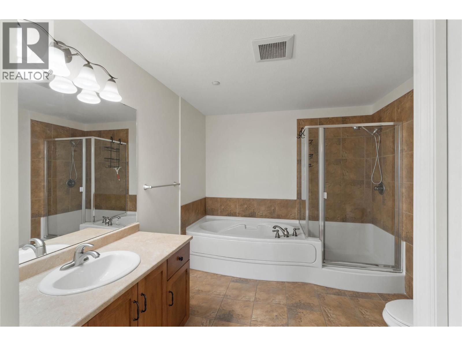 1390 Hillside Drive Unit# 207, Kamloops, British Columbia  V2E 0A6 - Photo 15 - 10401593