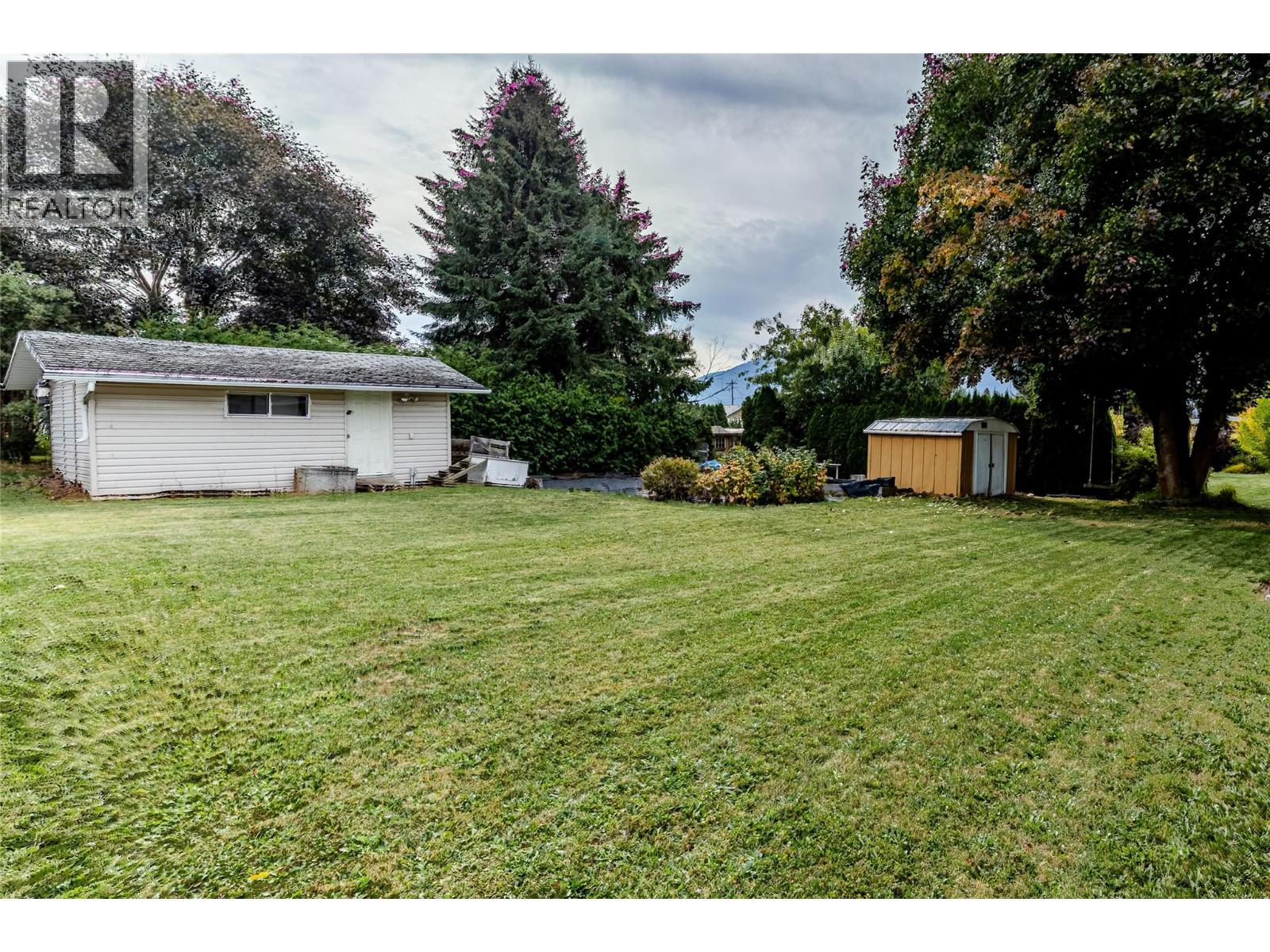 2109 Cedar Street, Creston, British Columbia  V0B 1G5 - Photo 21 - 10402136