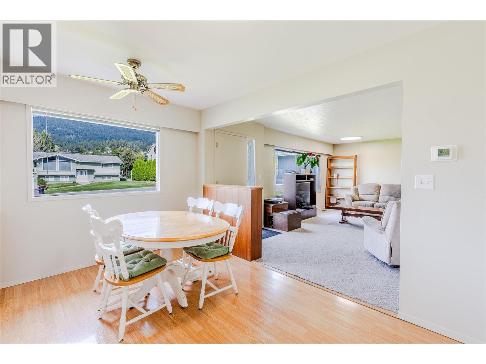 2109 Cedar Street, Creston, British Columbia  V0B 1G5 - Photo 6 - 10402136