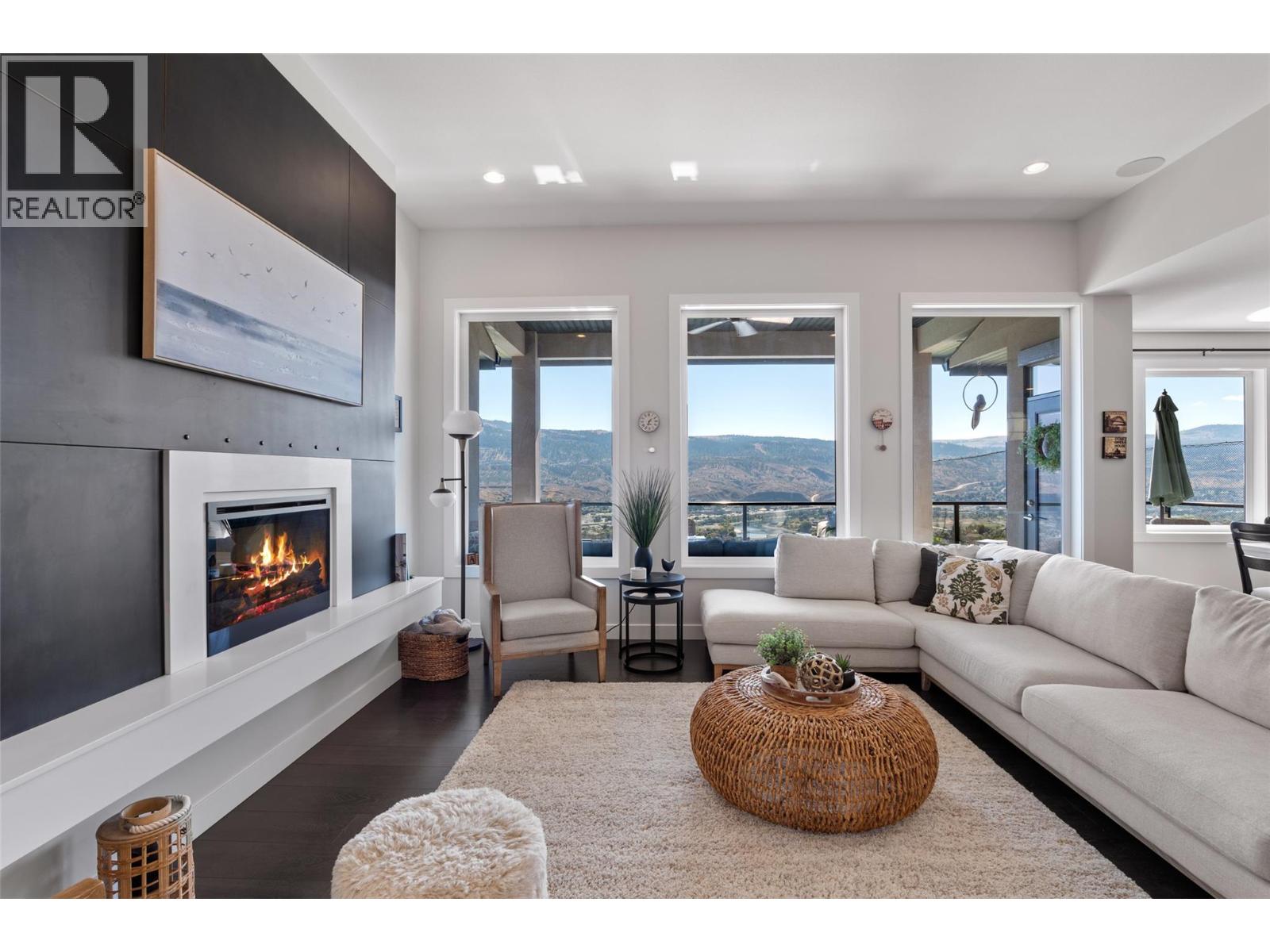 3658 Sillaro Place, Kamloops, British Columbia  V2H 0G9 - Photo 10 - 10402253
