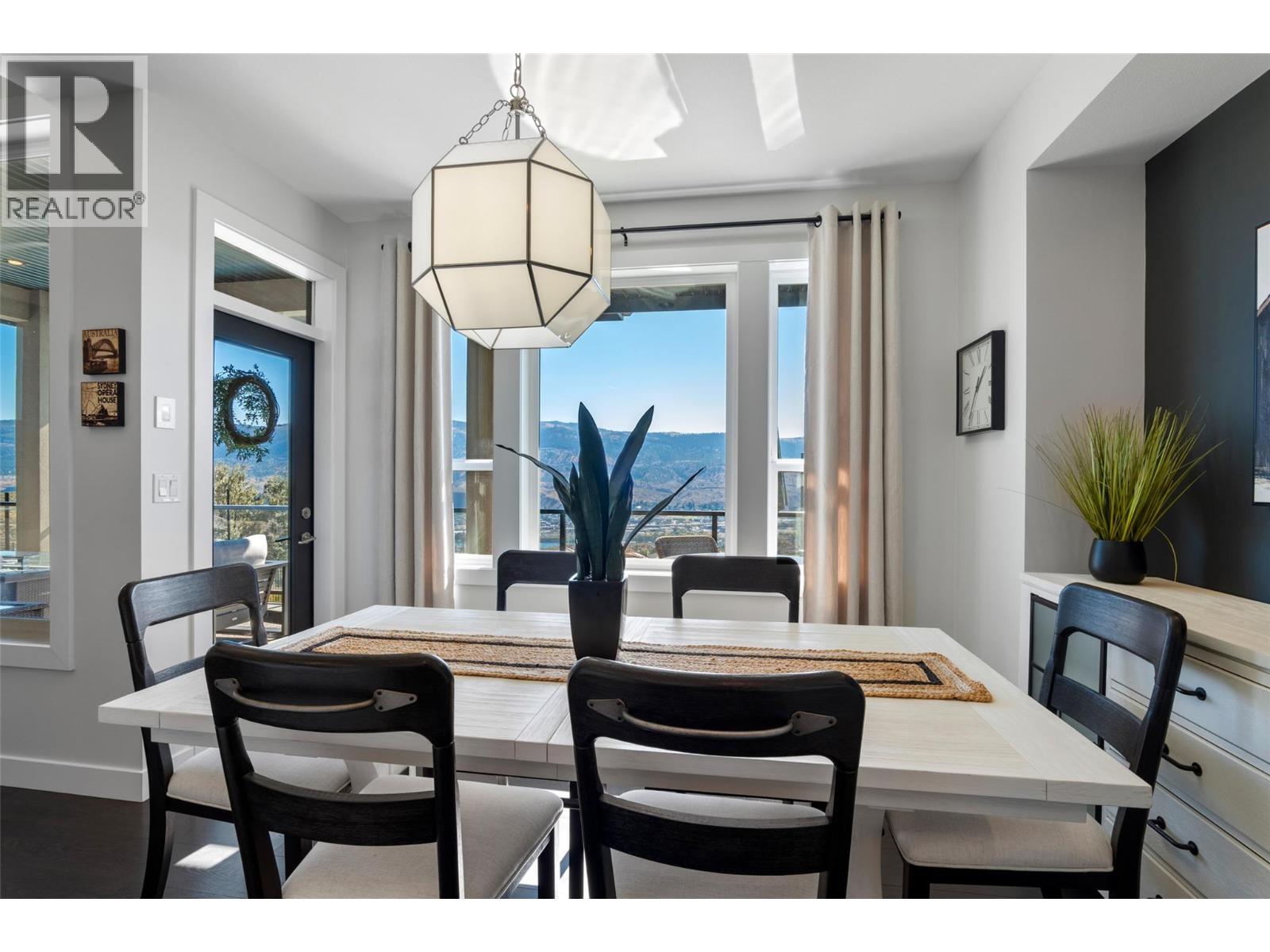 3658 Sillaro Place, Kamloops, British Columbia  V2H 0G9 - Photo 15 - 10402253