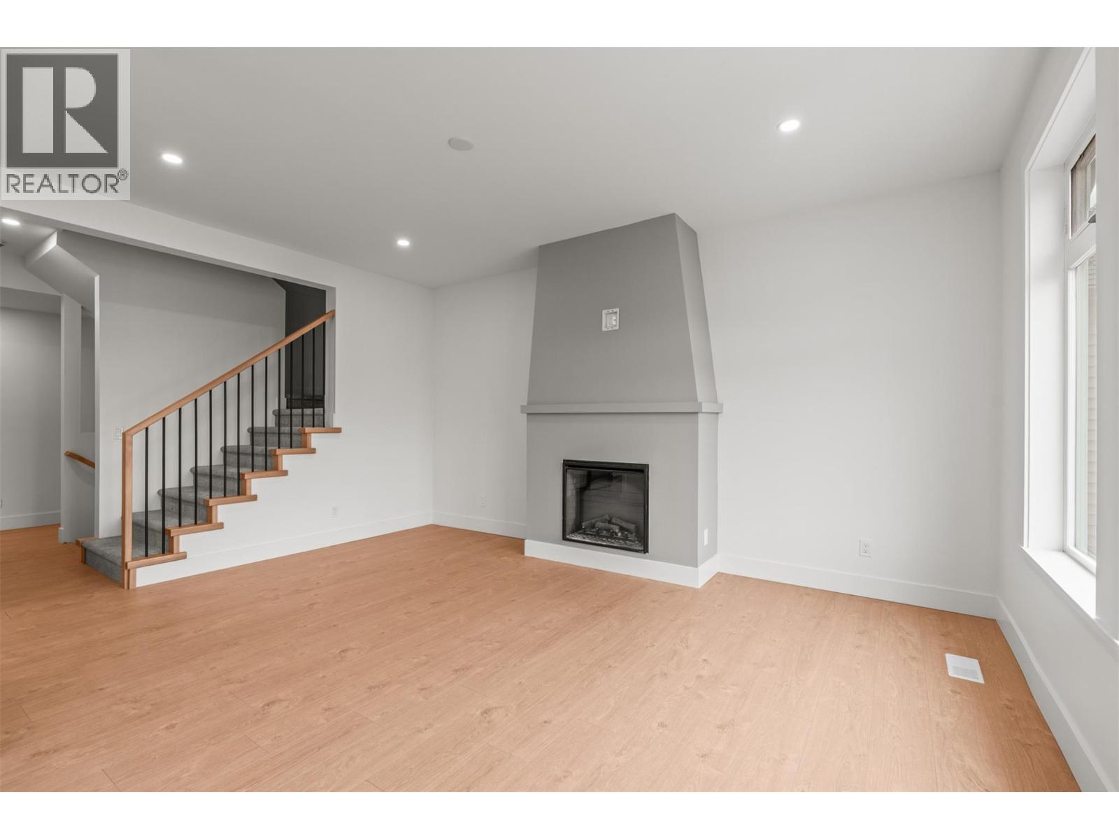 2467 Bradley Drive Unit# 101, Armstrong, British Columbia  V4Y 0Y4 - Photo 12 - 10402191
