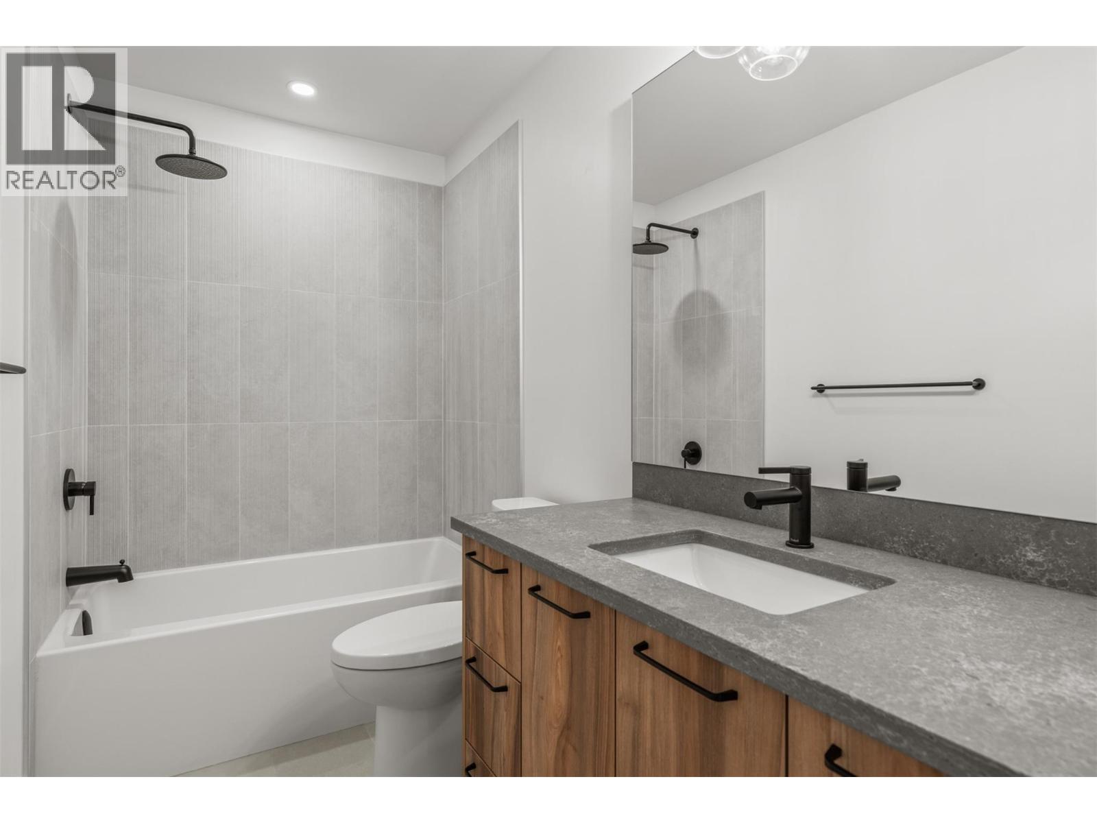 2467 Bradley Drive Unit# 101, Armstrong, British Columbia  V4Y 0Y4 - Photo 21 - 10402191