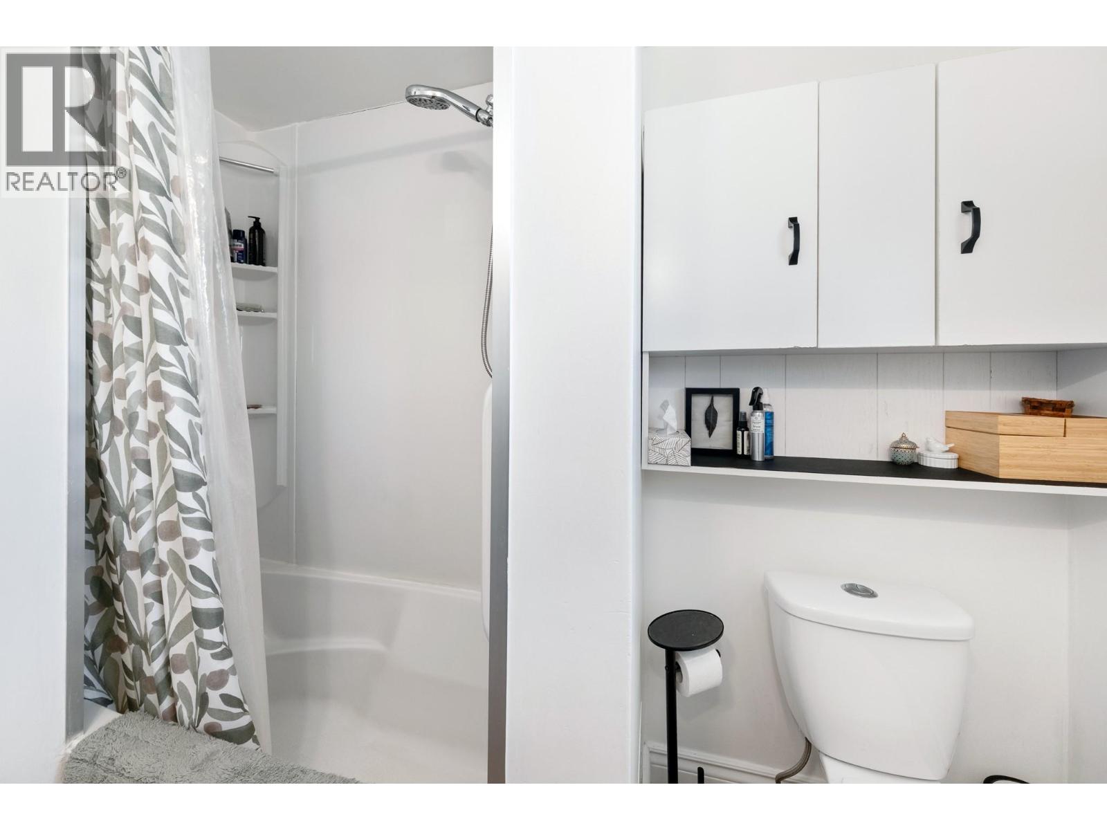 2202 42 Avenue, Vernon, British Columbia  V1T 3J3 - Photo 12 - 10400411