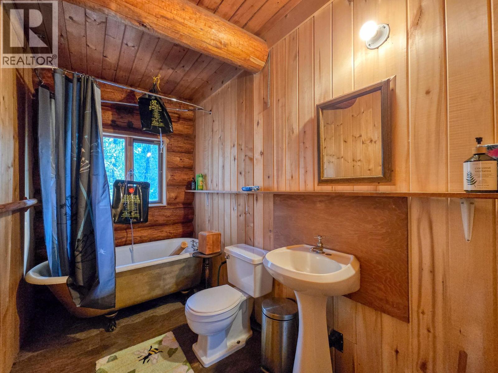 3590 Kootenay No. 3 Road, Windermere, British Columbia  V0B 1L1 - Photo 34 - 10401834