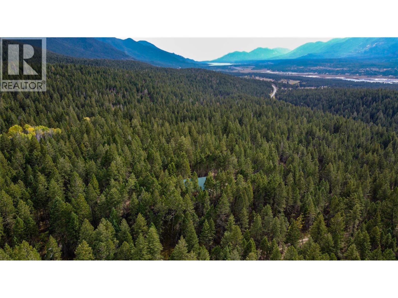 3590 Kootenay No. 3 Road, Windermere, British Columbia  V0B 1L1 - Photo 62 - 10401834
