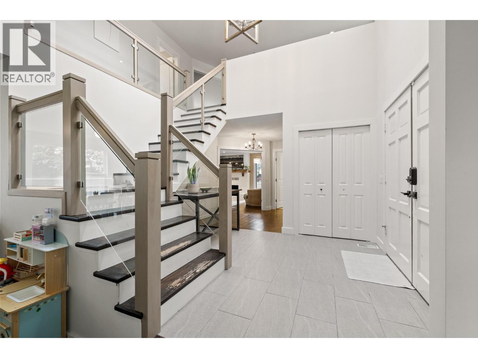 4338 Dunvegan Court, Kelowna, British Columbia  V1W 2N6 - Photo 20 - 10400620