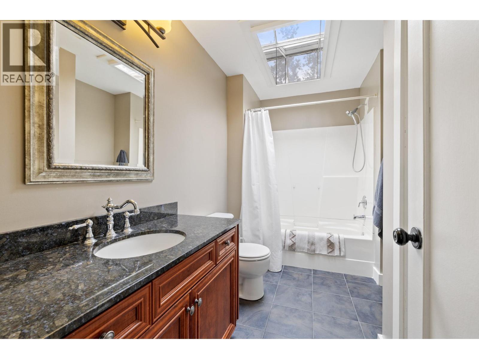4338 Dunvegan Court, Kelowna, British Columbia  V1W 2N6 - Photo 31 - 10400620