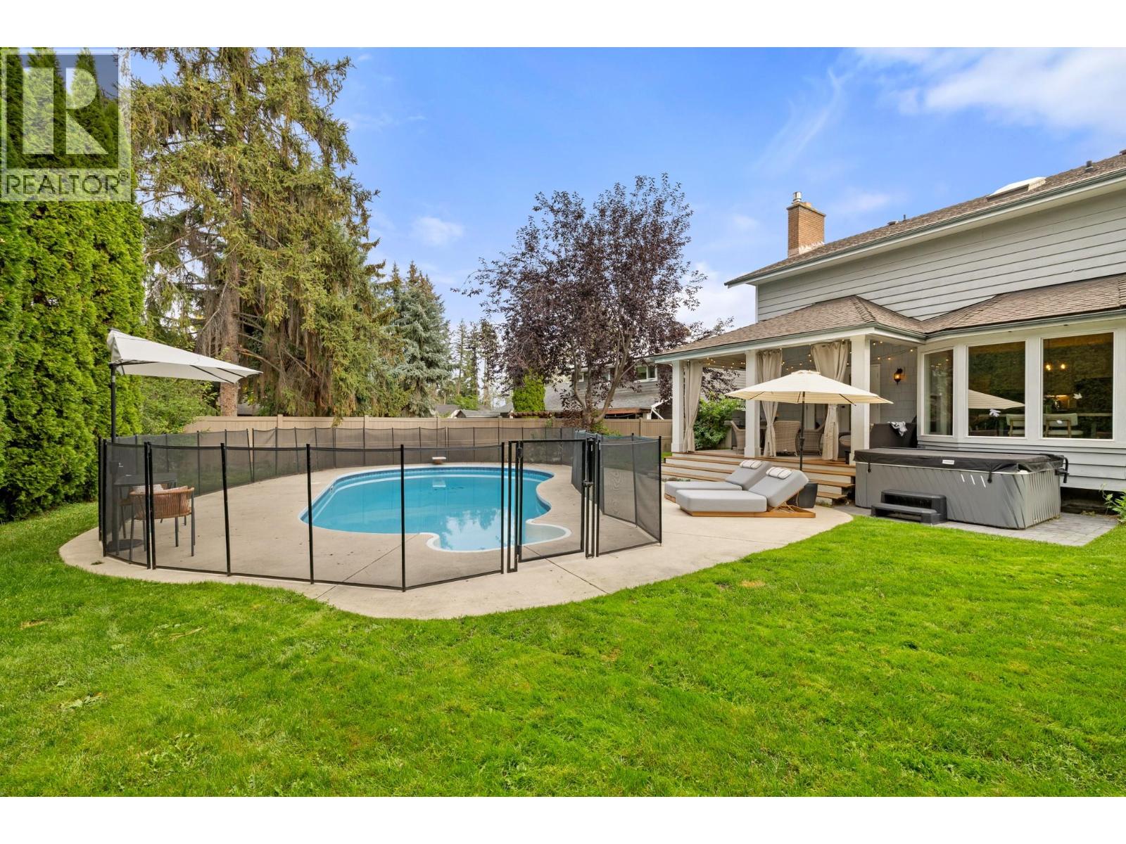4338 Dunvegan Court, Kelowna, British Columbia  V1W 2N6 - Photo 47 - 10400620