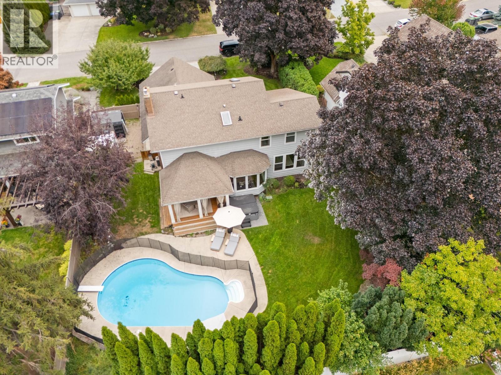 4338 Dunvegan Court, Kelowna, British Columbia  V1W 2N6 - Photo 58 - 10400620