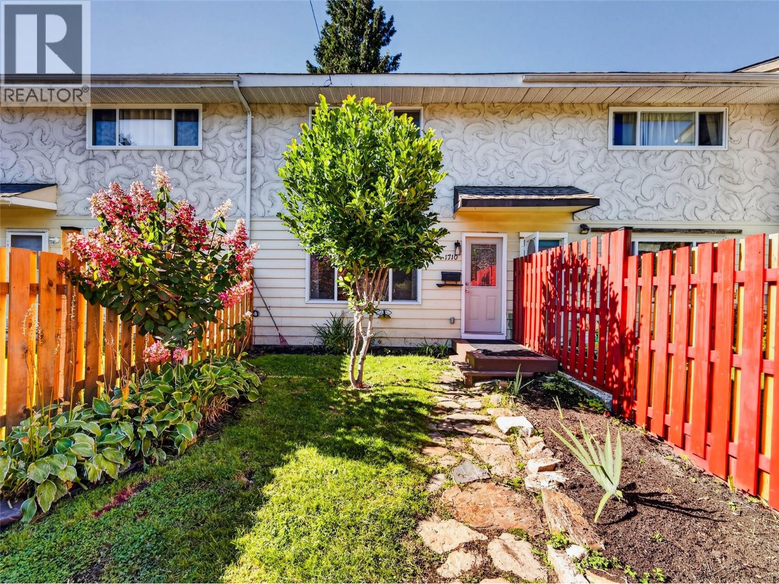 1710 Silver King Road, Nelson, British Columbia  V1L 1C7 - Photo 1 - 10402180