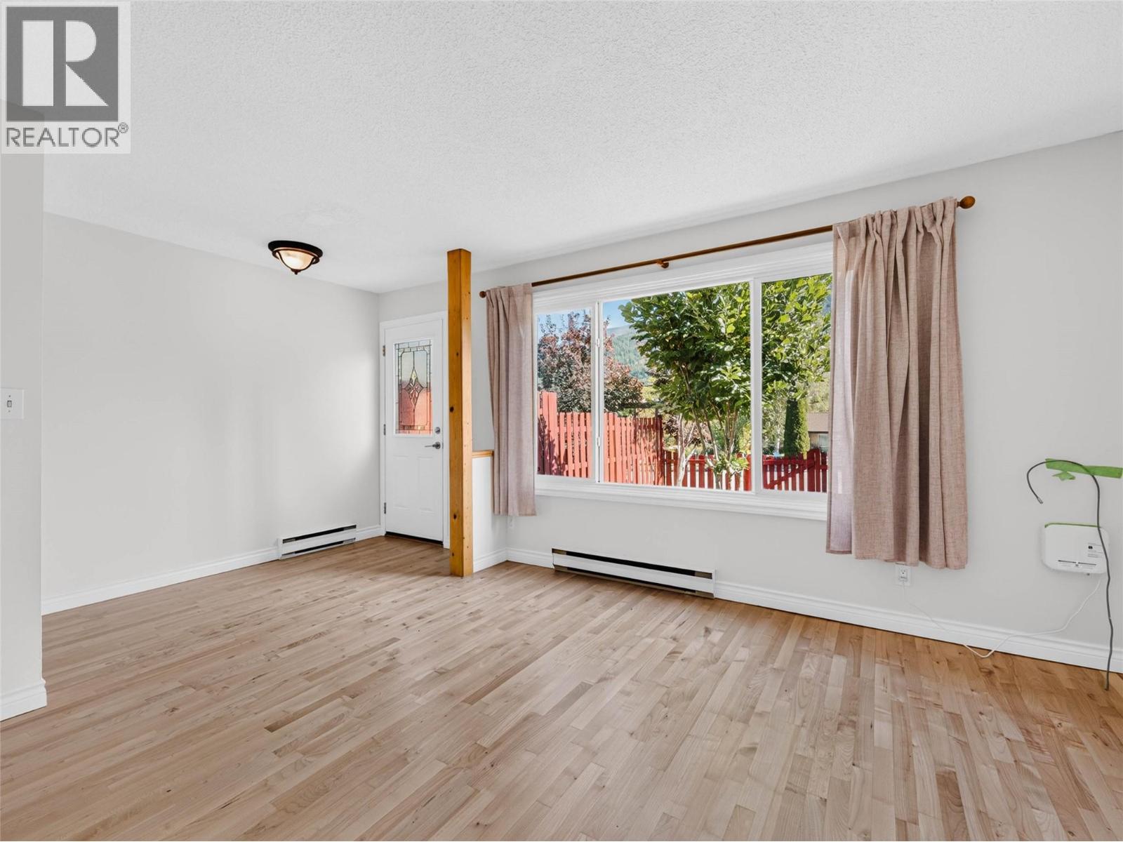 1710 Silver King Road, Nelson, British Columbia  V1L 1C7 - Photo 6 - 10402180