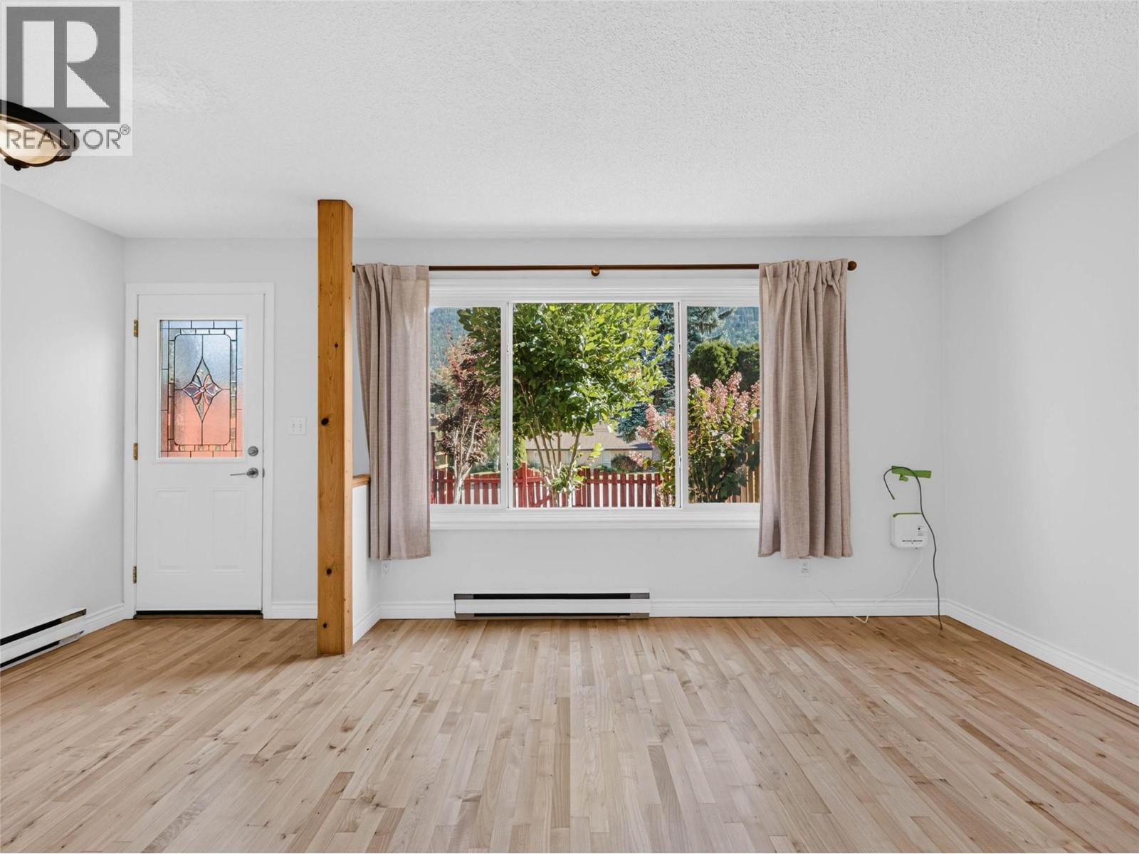 1710 Silver King Road, Nelson, British Columbia  V1L 1C7 - Photo 8 - 10402180