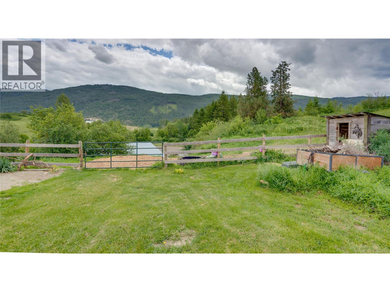 4878 Stepney Road, Spallumcheen, British Columbia  V4Y 0R7 - Photo 32 - 10402280