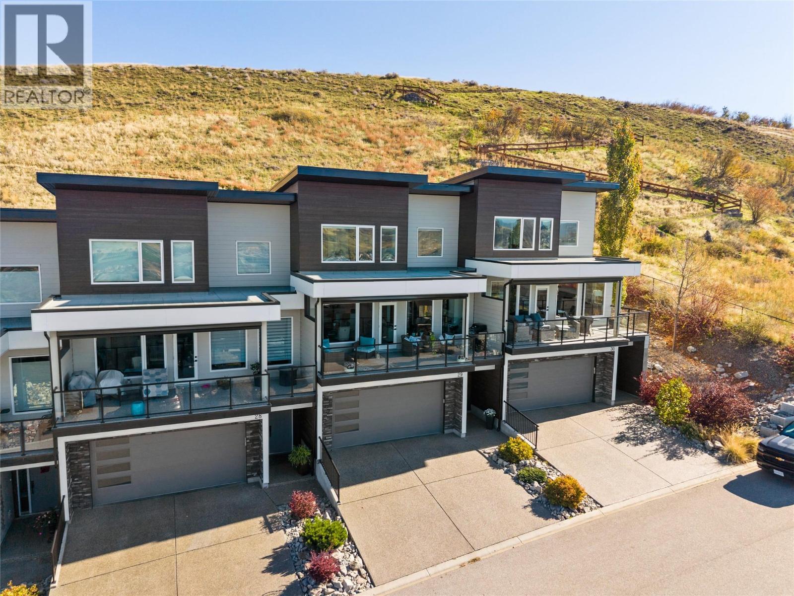 1000 Mt Robson Place Unit# 29, Vernon, British Columbia  V1B 4G2 - Photo 3 - 10402290