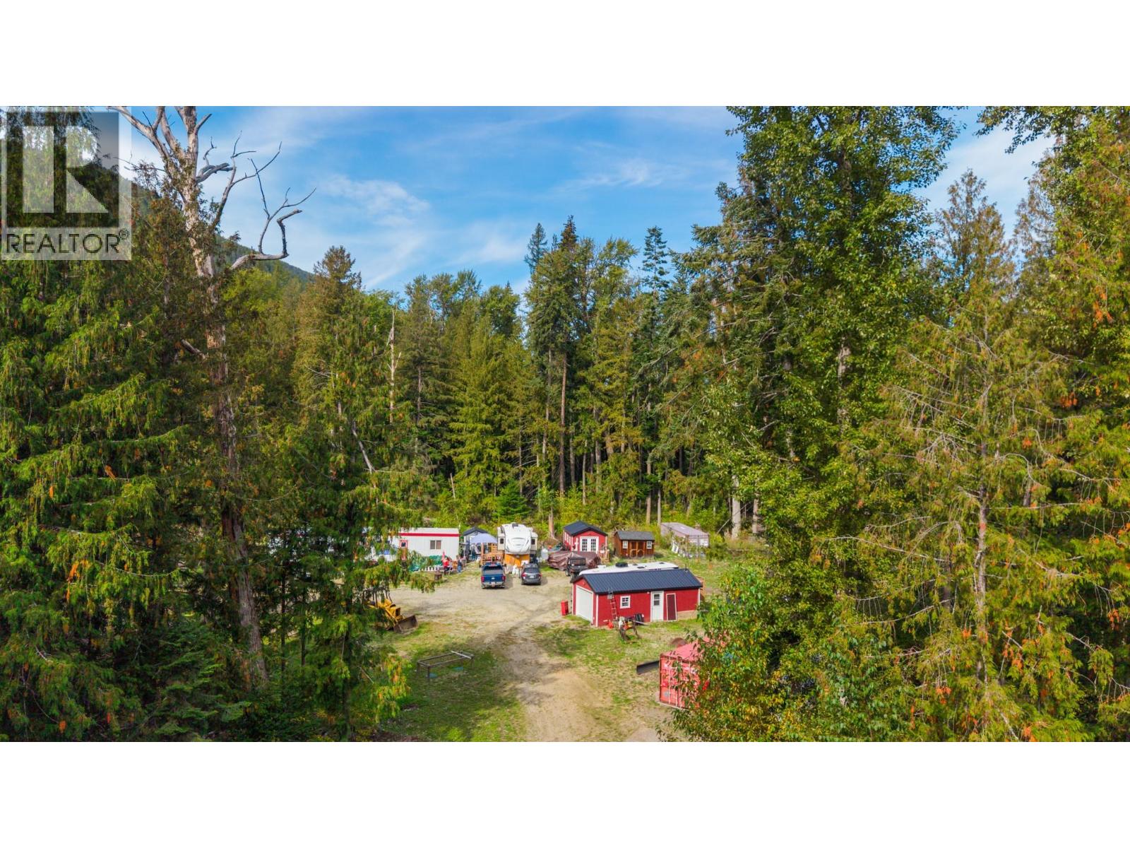 4529 Highway 3, Arrow Creek, British Columbia  V0B 1G9 - Photo 12 - 10402104