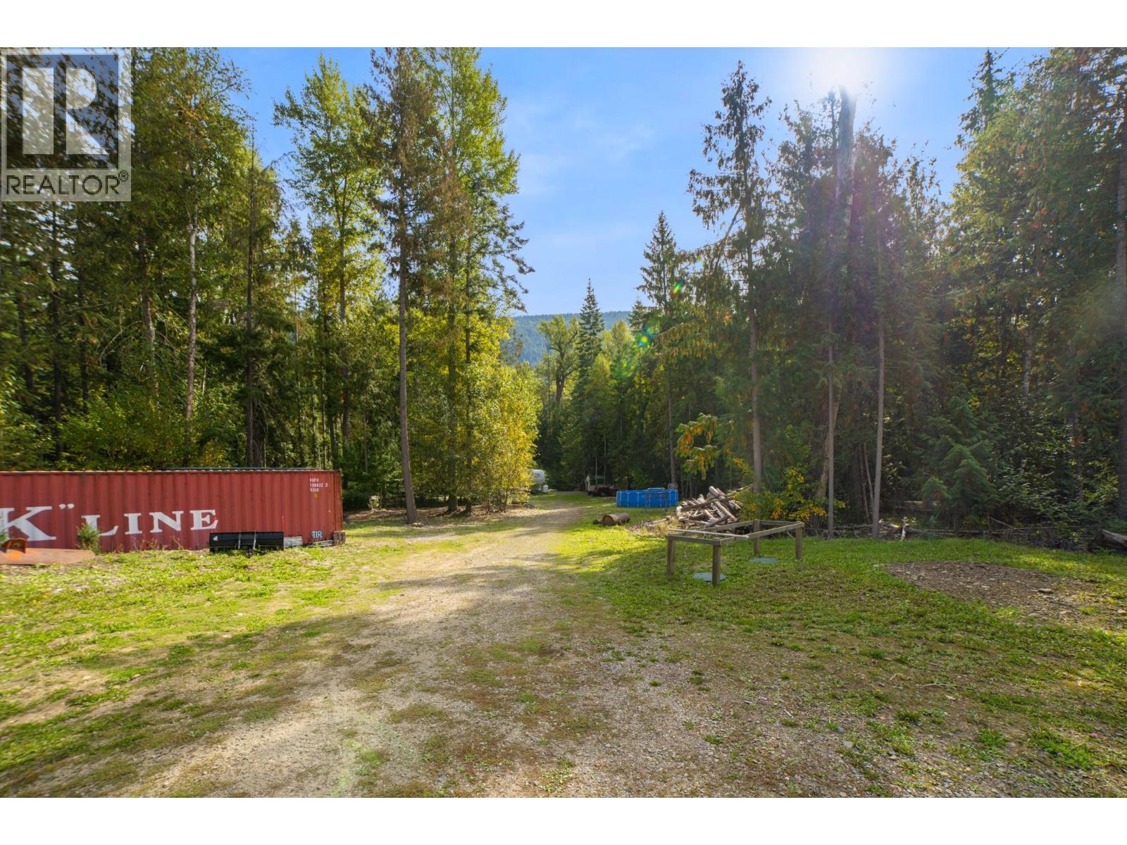 4529 Highway 3, Arrow Creek, British Columbia  V0B 1G9 - Photo 37 - 10402104
