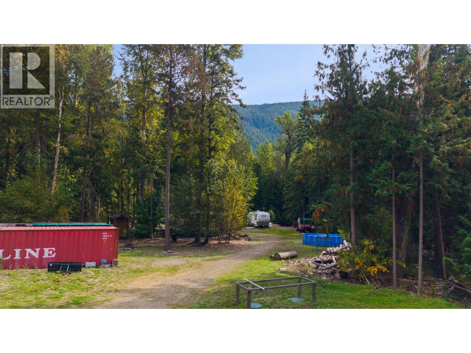 4529 Highway 3, Arrow Creek, British Columbia  V0B 1G9 - Photo 8 - 10402104